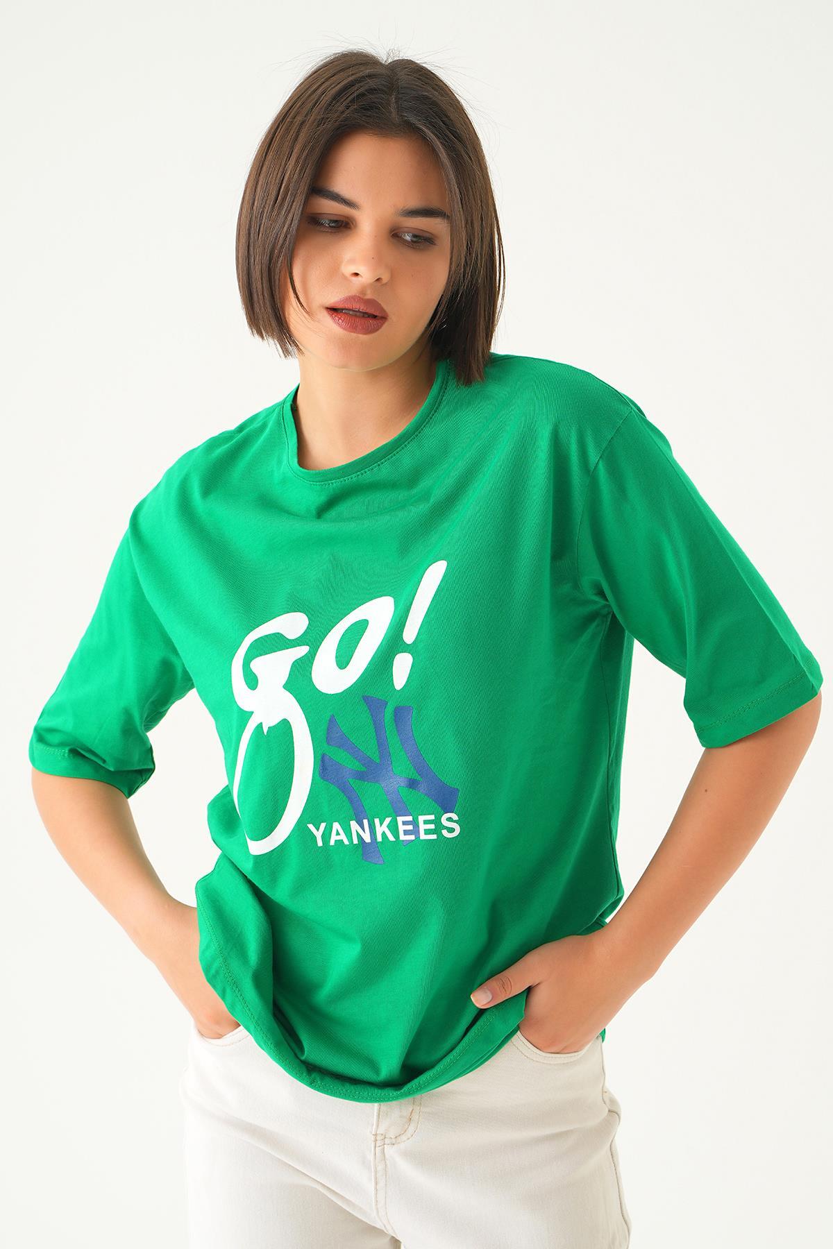 Benetton Yeşili Baskılı Oversize Tişört 1709 - 2