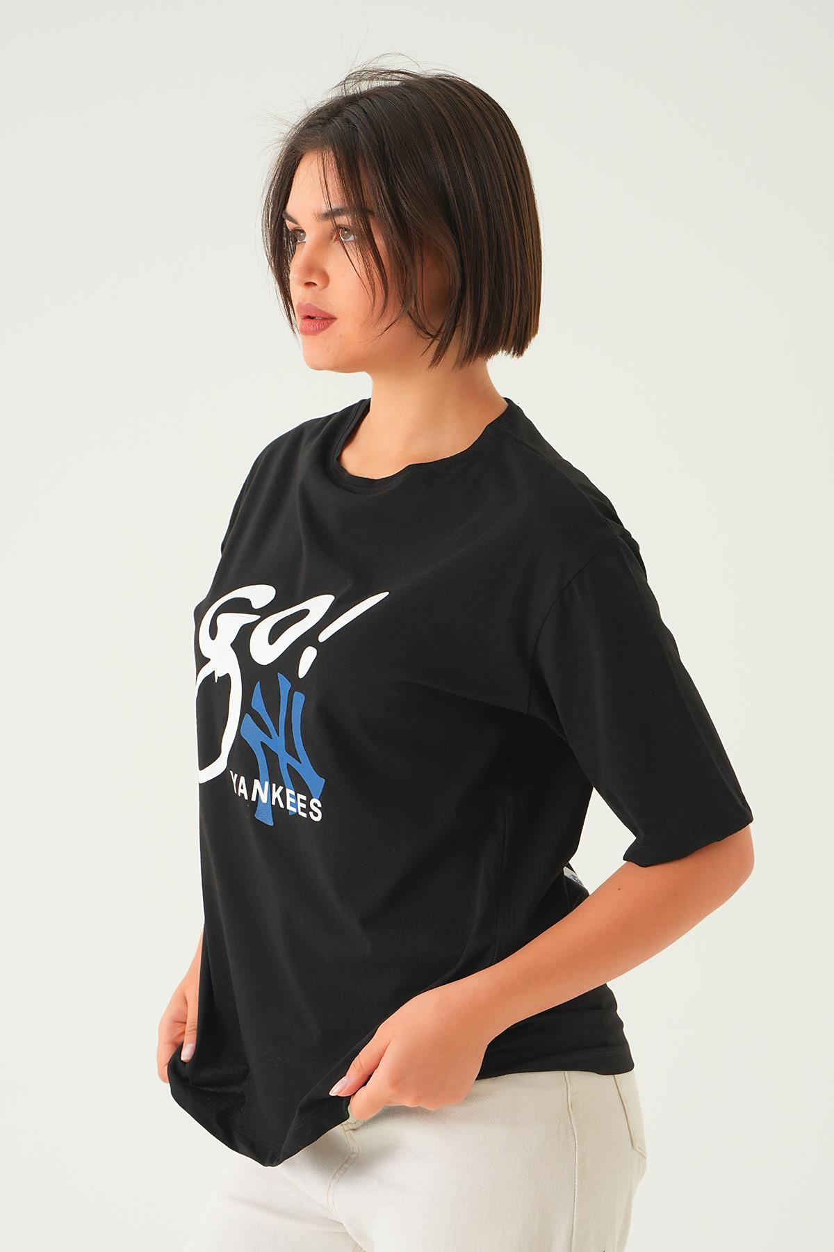 Siyah Baskılı Oversize Tişört 1709 - 2