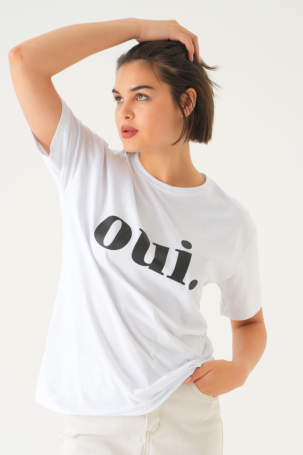 Beyaz Oui Baskı Oversize Tişört 1714 - 2