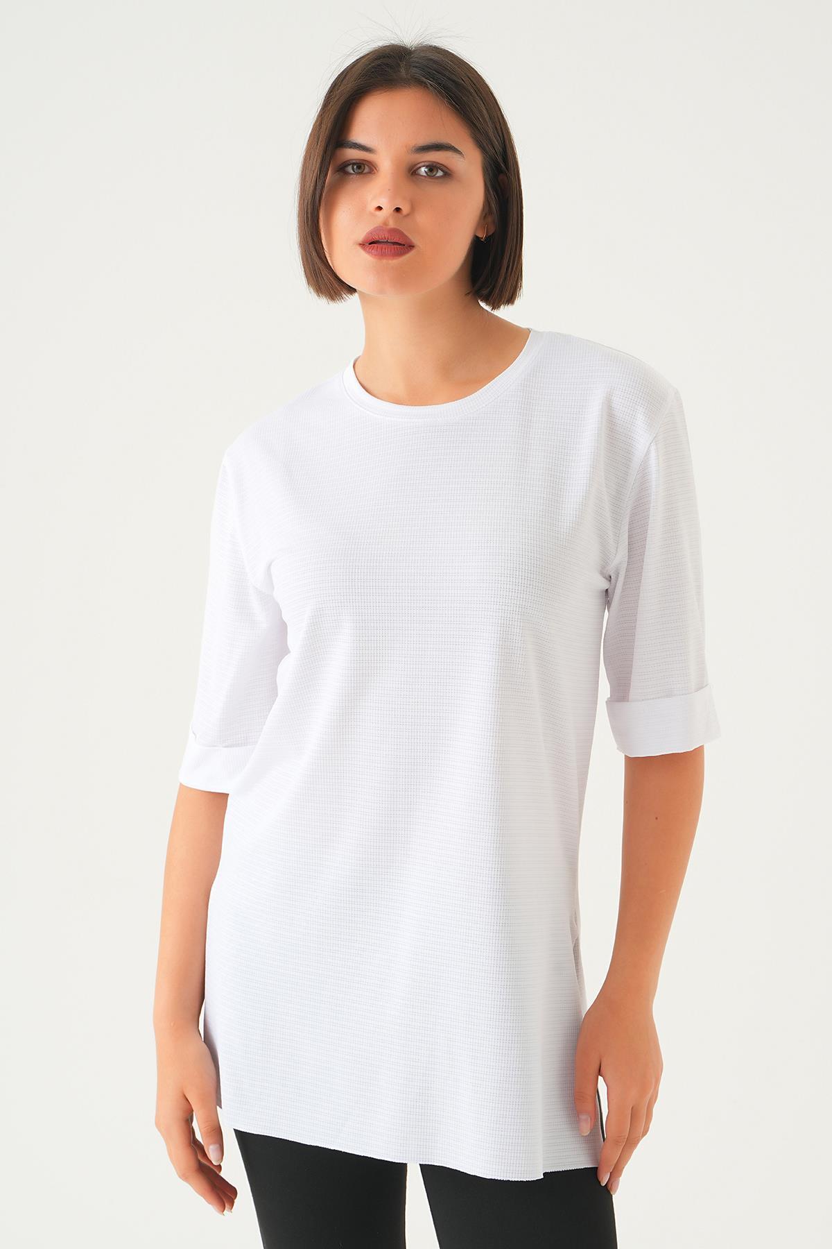 1730 Kol Katlamalı Tişört Beyaz 