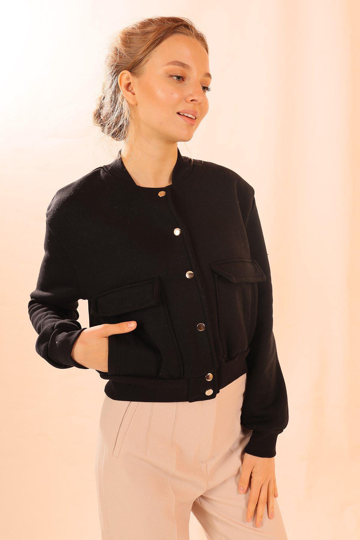 Siyah Çift Cepli Çıtçıtlı Kısa Sweat 1785 - 2