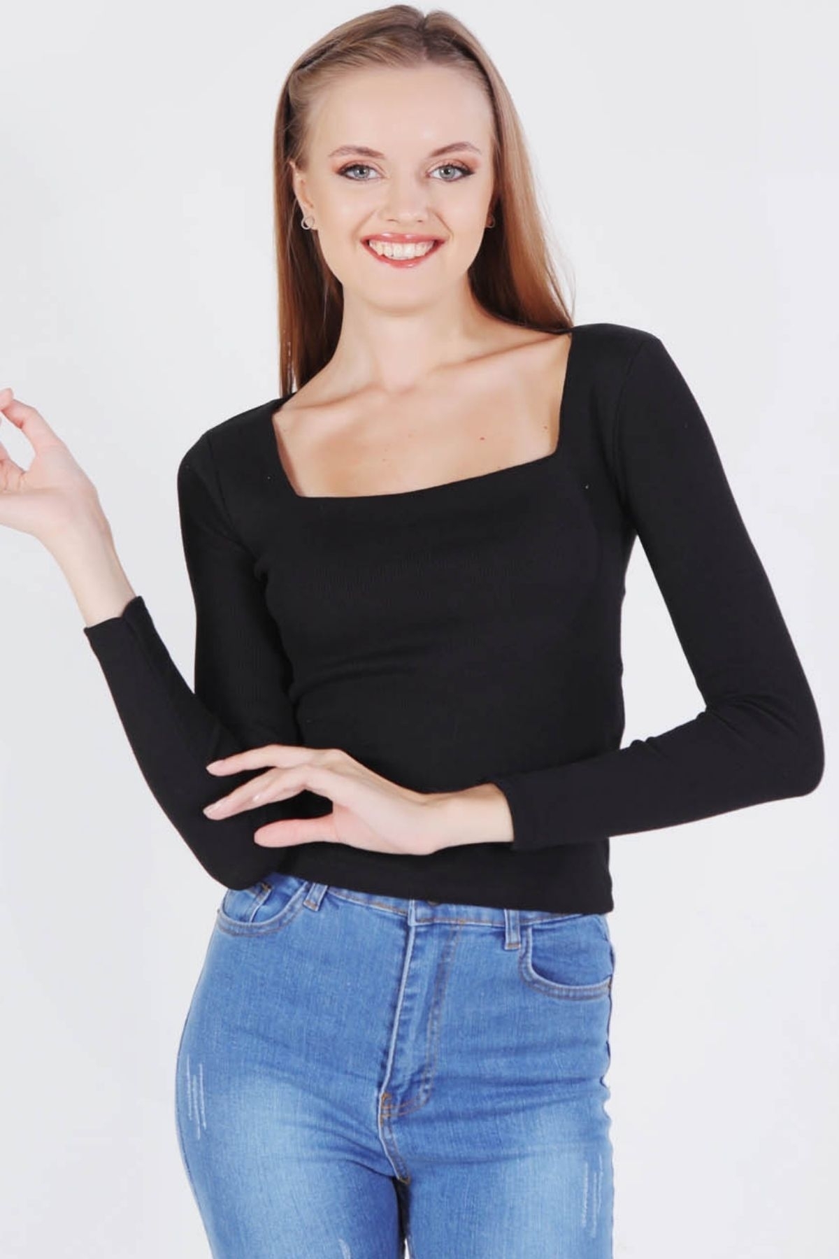 Siyah Kare Yaka Bluz 1847 