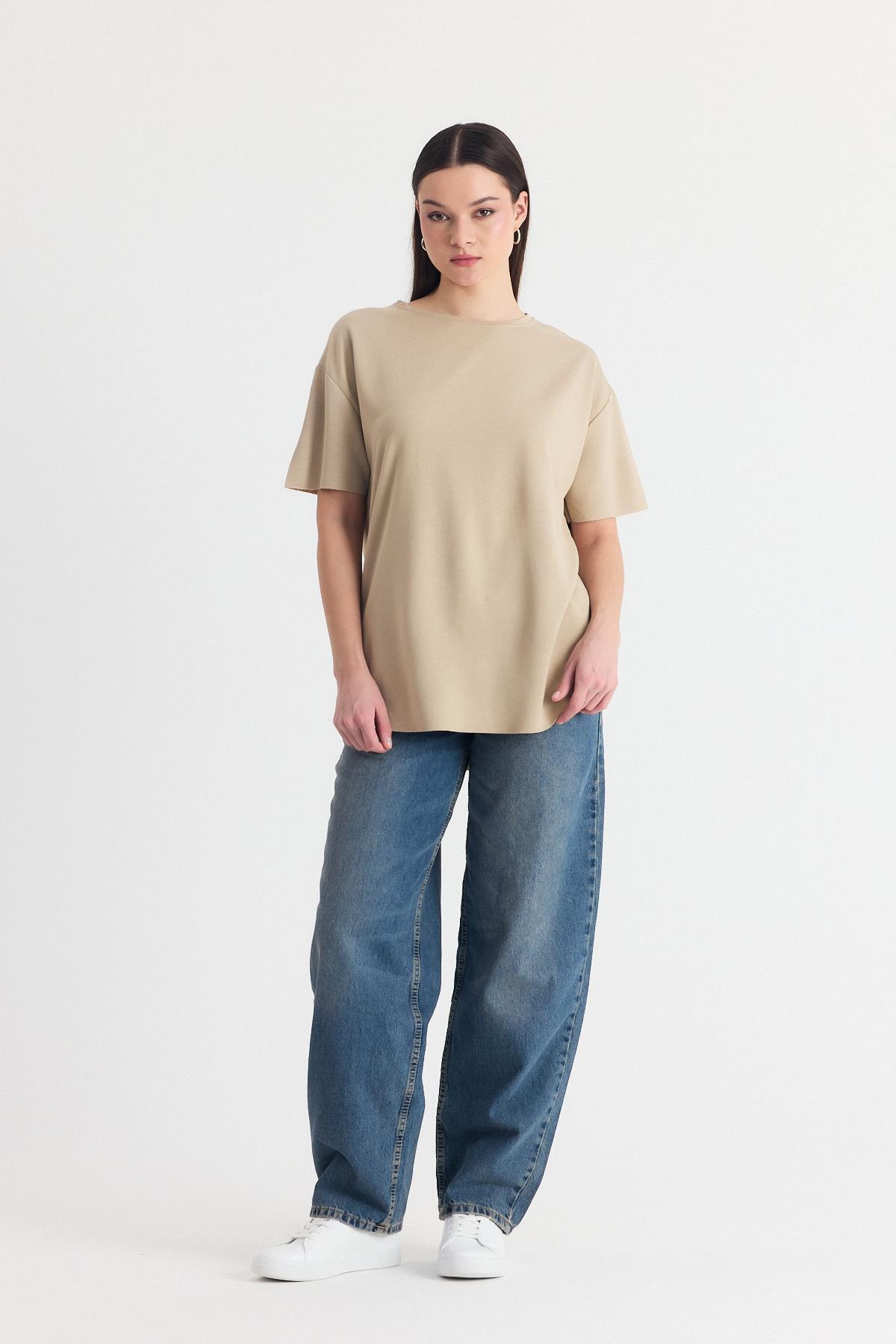 Bej Yumuşak Dokulu Esnek Premium Kumaş Lazer Kesim Oversize Tişört 1868 - 6