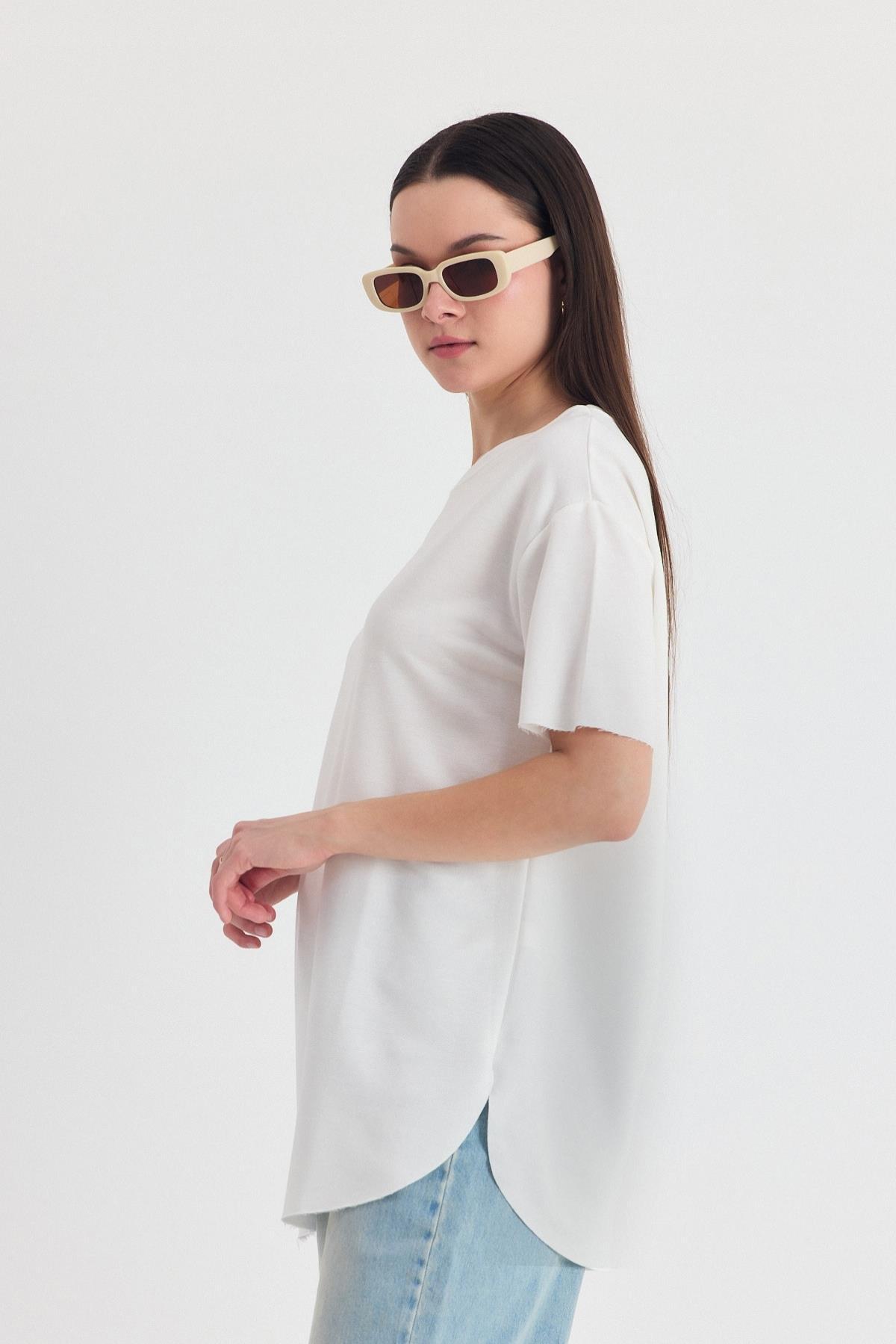 Beyaz Yumuşak Dokulu Esnek Premium Kumaş Lazer Kesim Oversize Tişört 1868 - RAYS