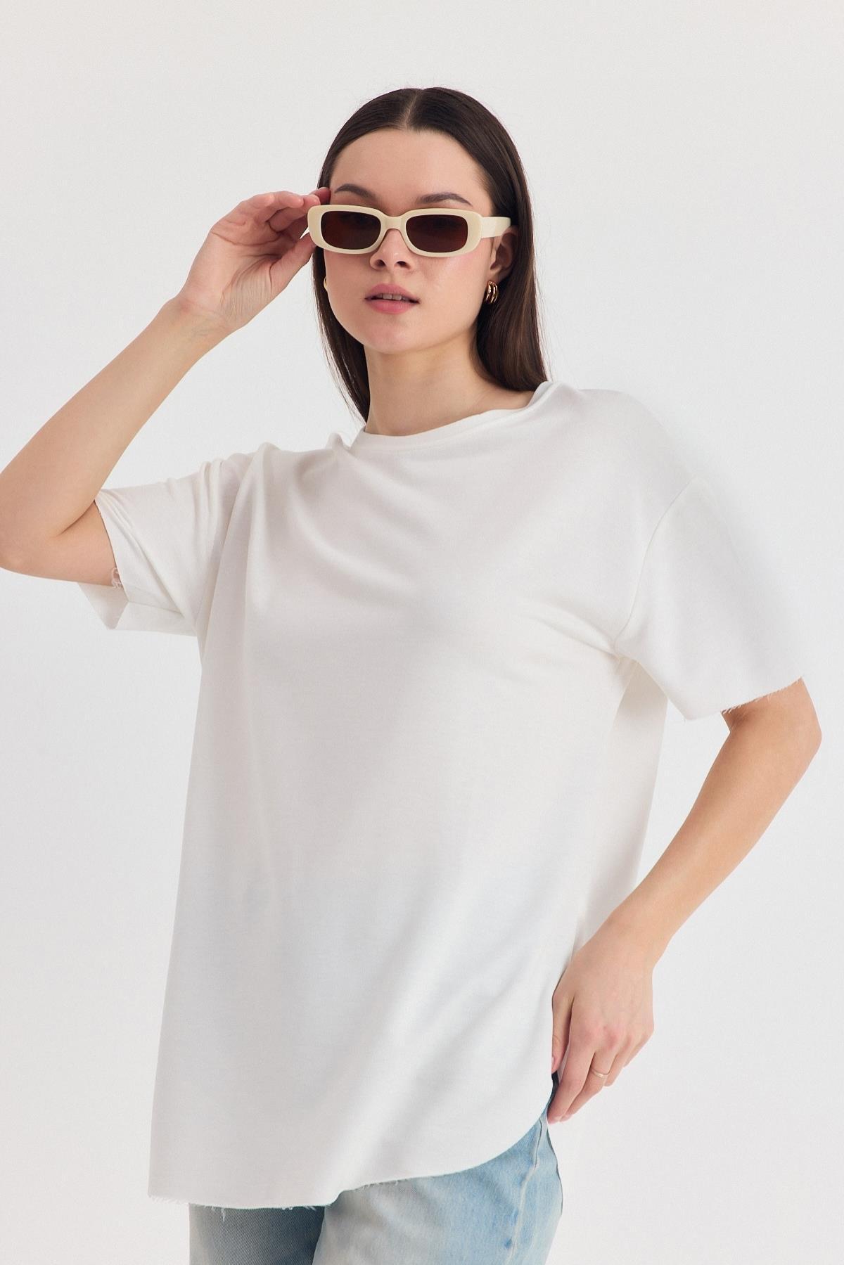 Beyaz Yumuşak Dokulu Esnek Premium Kumaş Lazer Kesim Oversize Tişört 1868 - 6