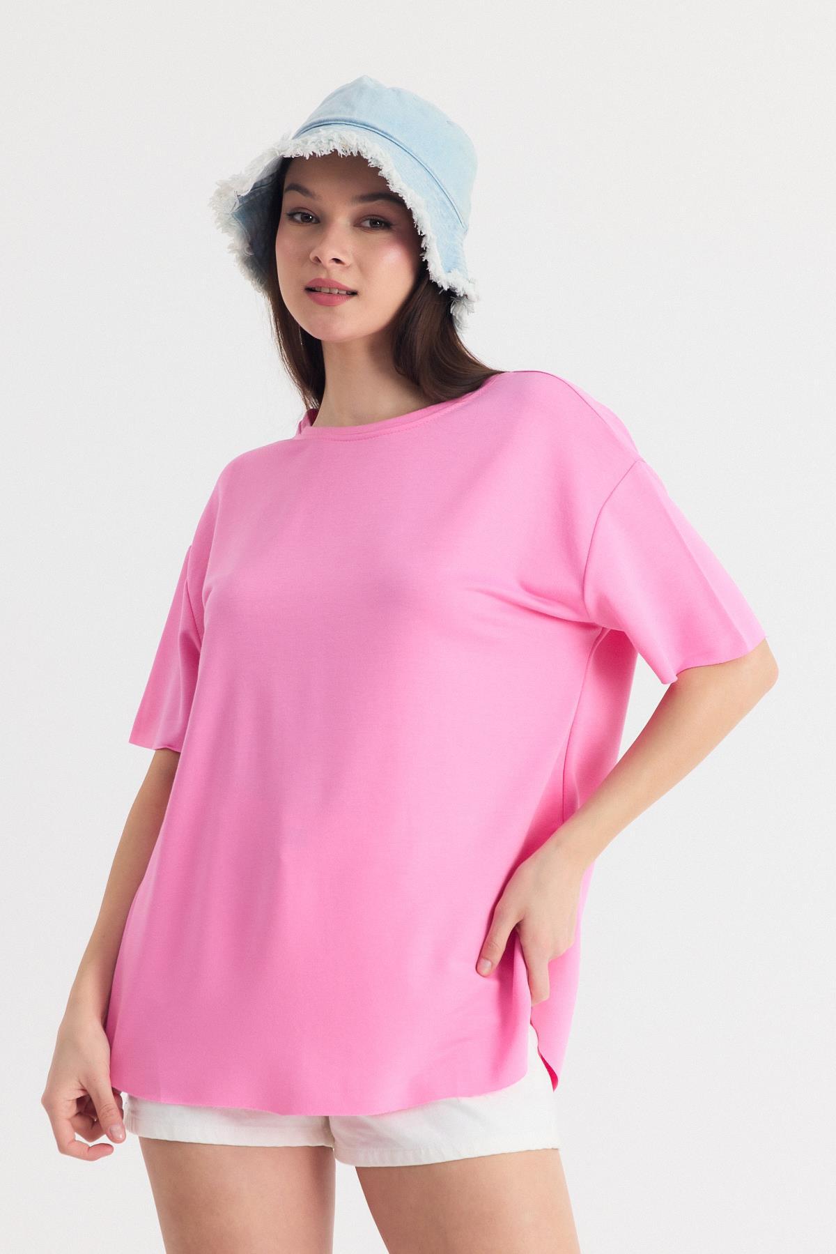 Pembe Yumuşak Dokulu Esnek Premium Kumaş Lazer Kesim Oversize Tişört 1868 