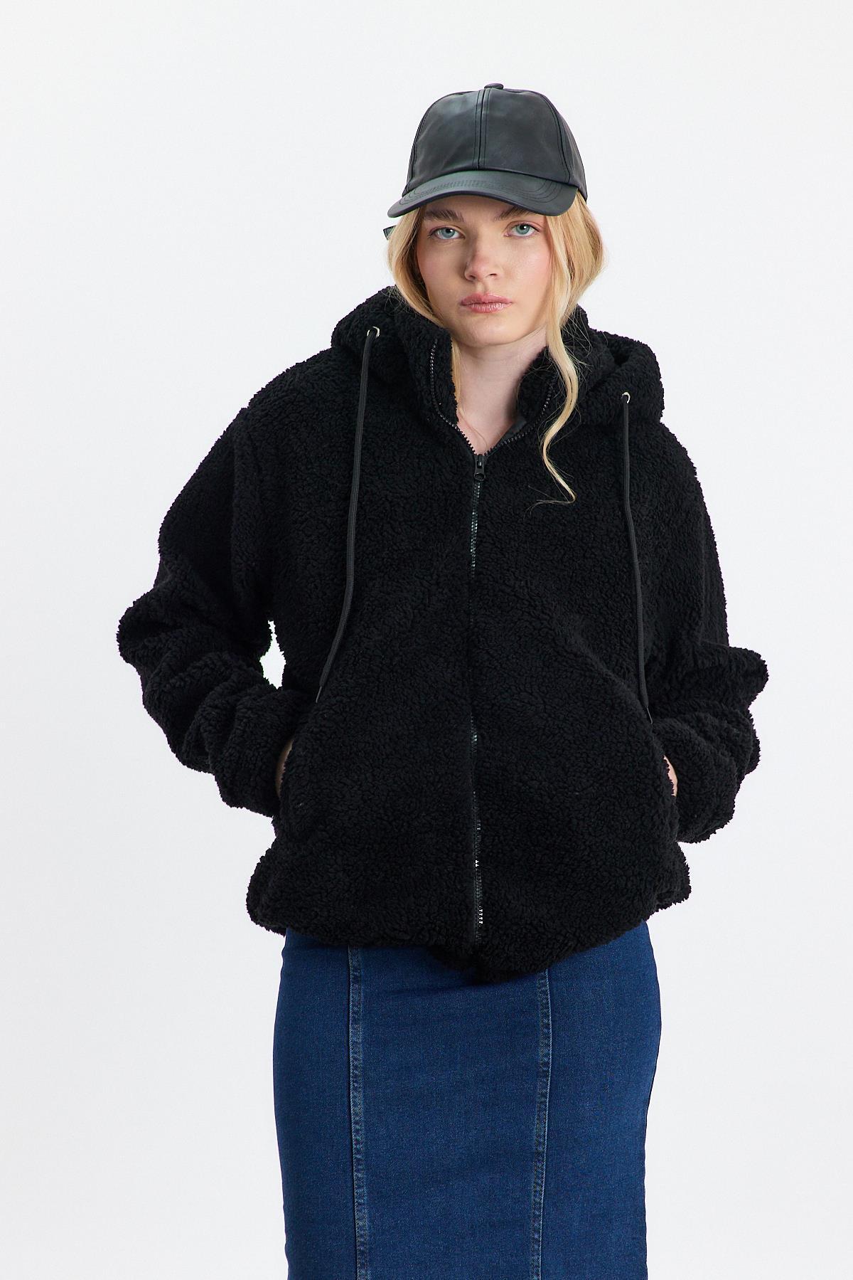 Siyah Kapüşonlu Welsoft Hırka 18847 - 2