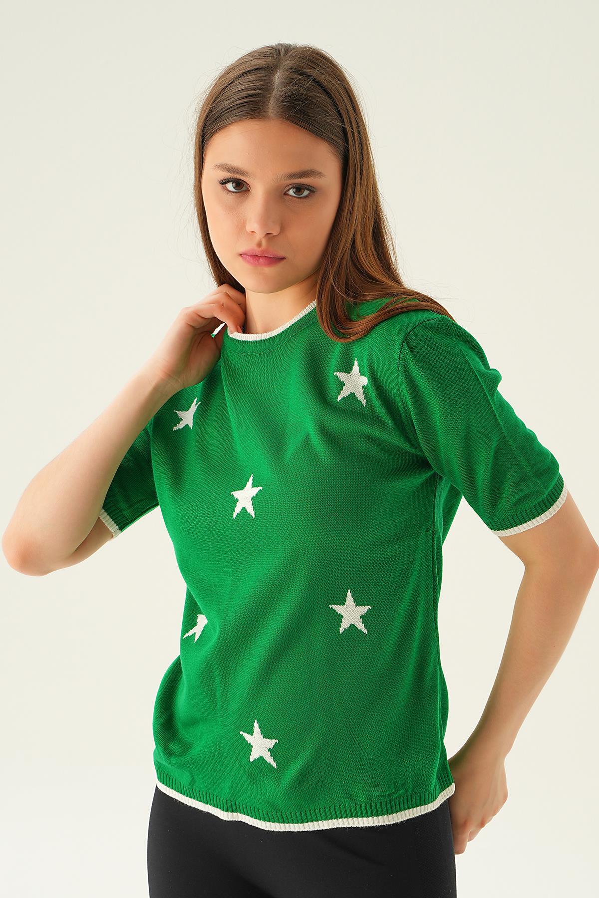 Benetton Yeşili Yıldız Detay Tişört 1901 - 2