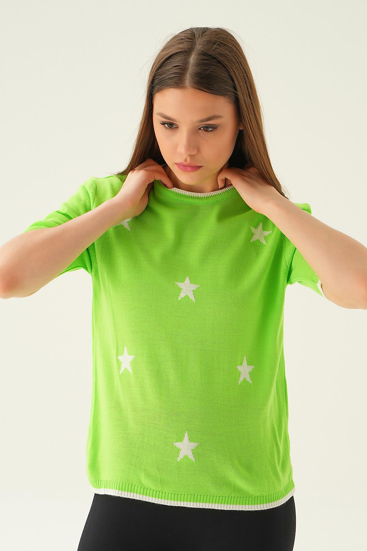 Elma Yeşili Yıldız Detay Tişört 1901 - 2