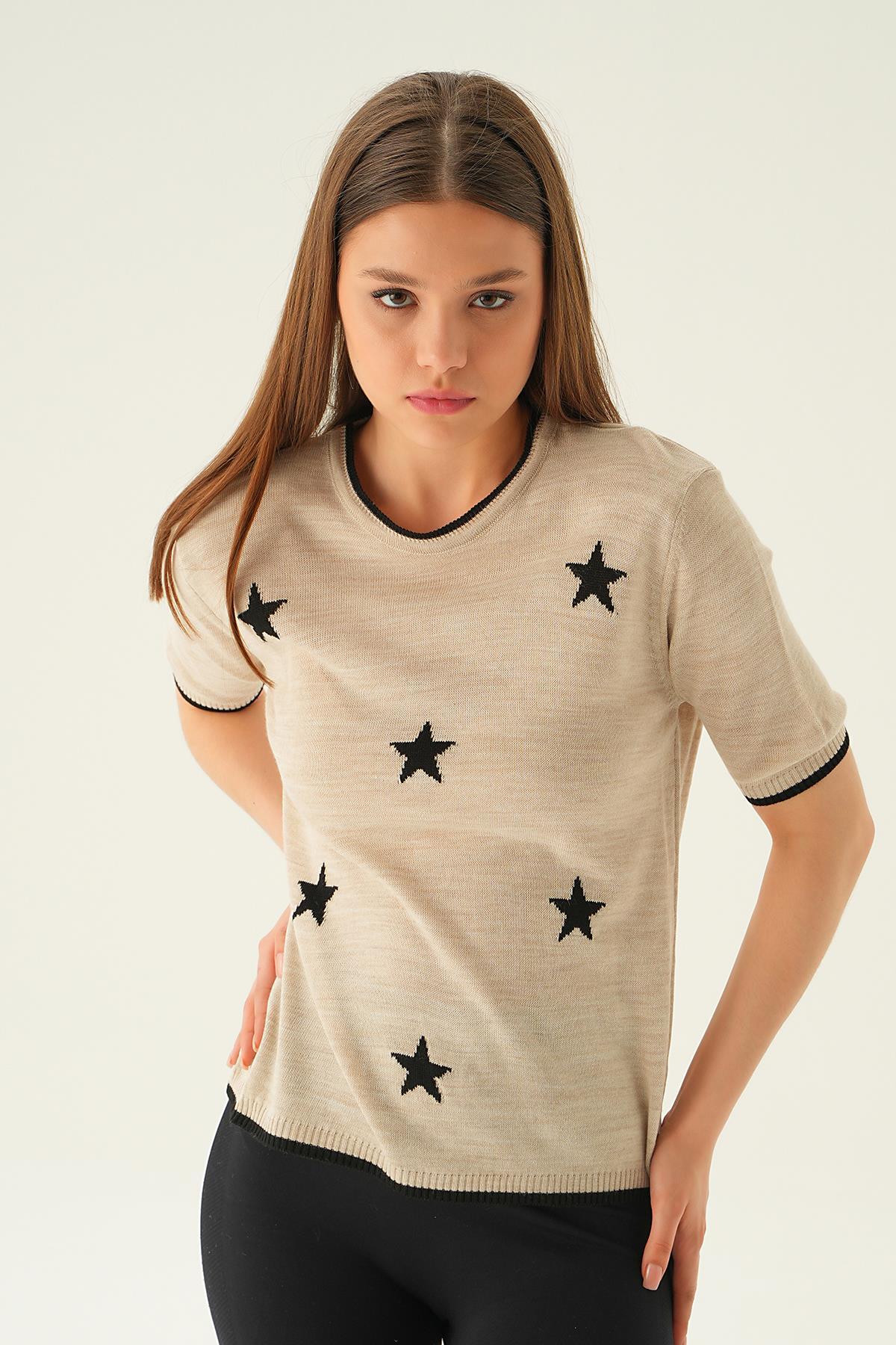 Taş Yıldız Detay Tişört 1901 - 3