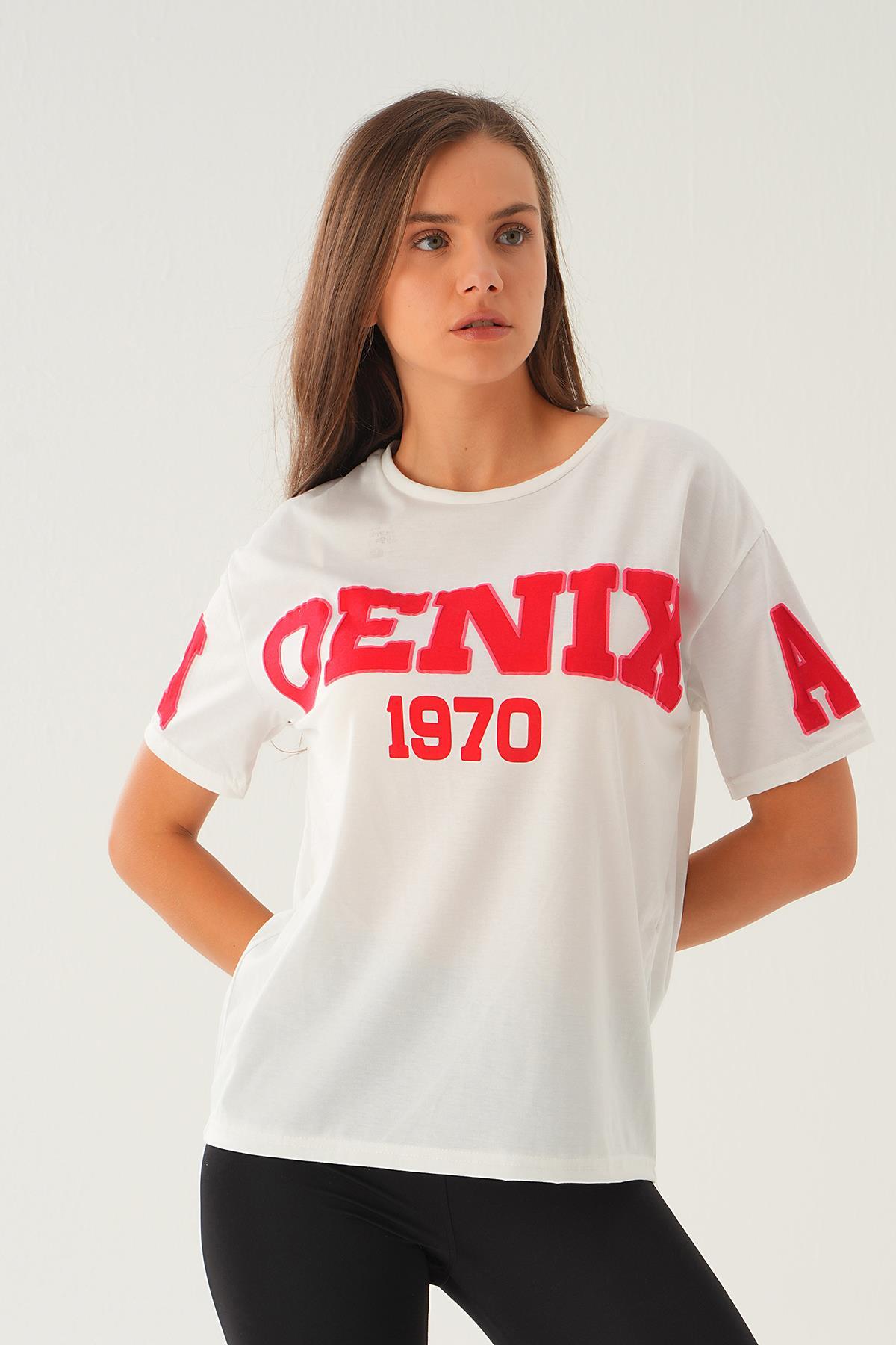 Beyaz-Kırmızı 1970 Yazılı Tişört 1959 - 1