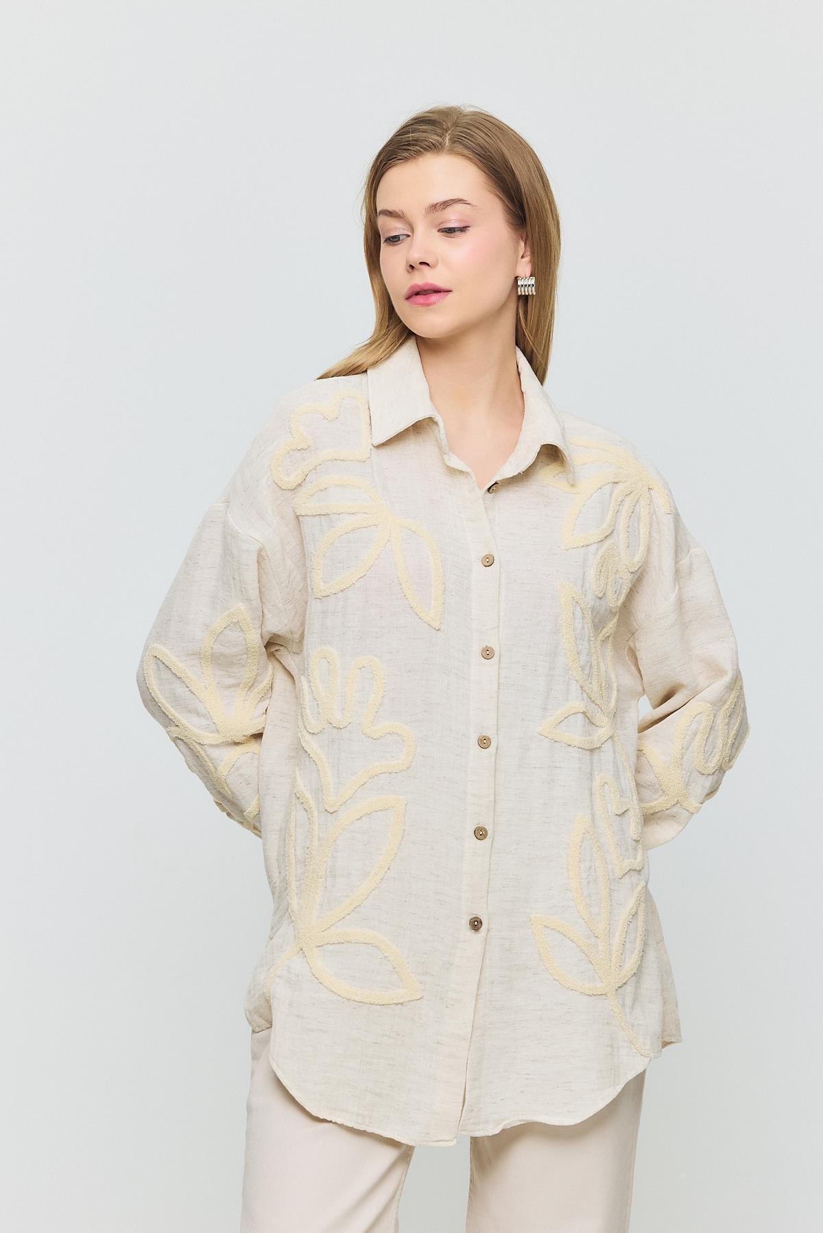 2004 Önü Yaprak Nakışlı Gömlek Bej - 8