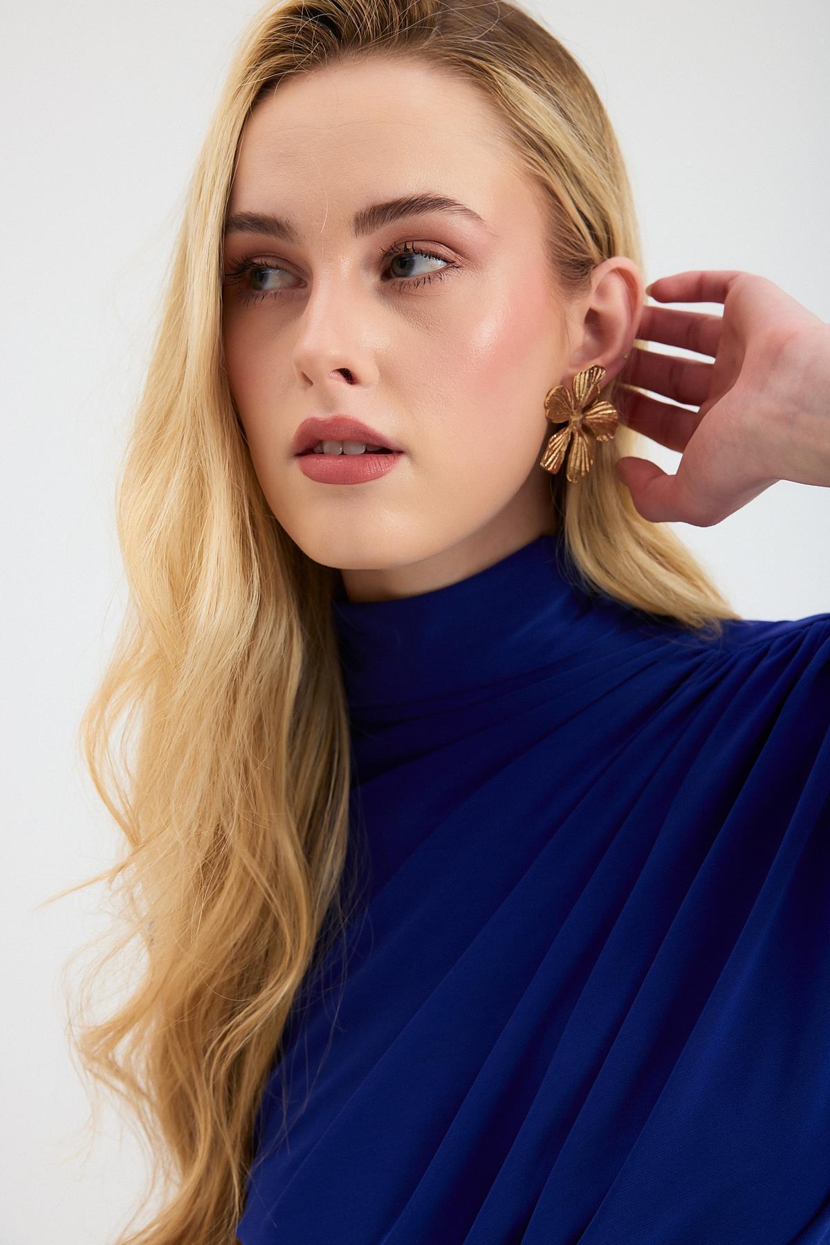 20059 Büzgü Detay Sandy Bluz Saks - RAYS