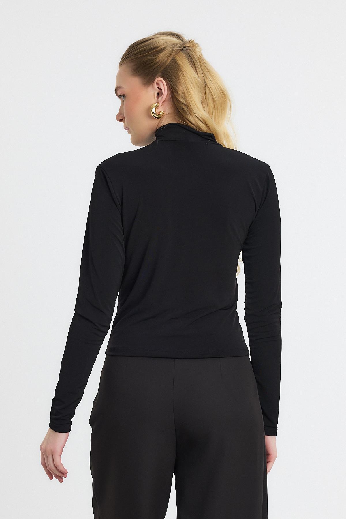 20059 Büzgü Detay Sandy Bluz Siyah - RAYS