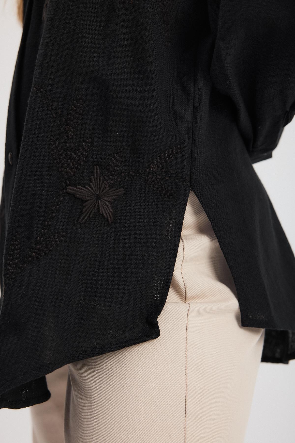 Siyah Çiçek Nakışlı Gömlek 2006 - 7