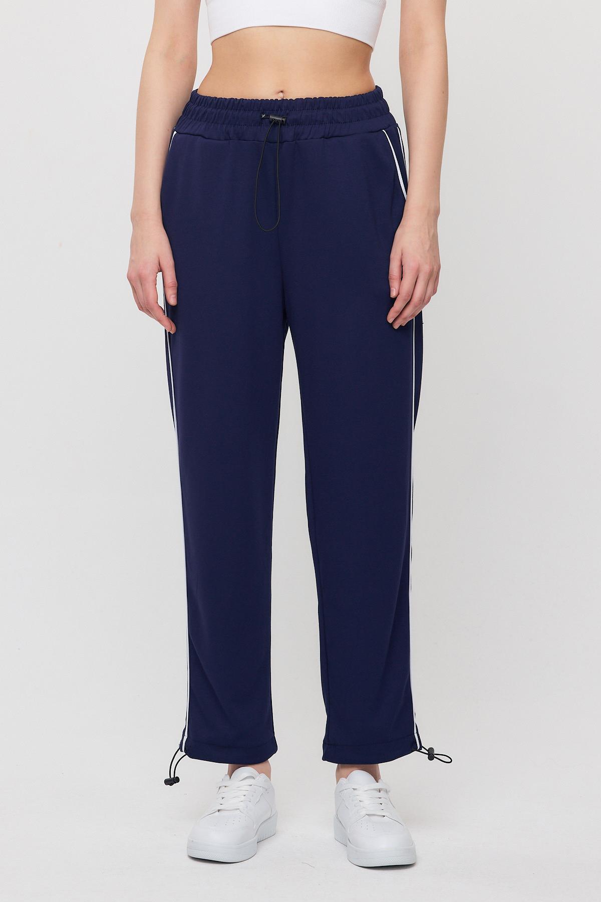 2009 Ara Biye Detay Eşofman Laci-Beyaz - RAYS