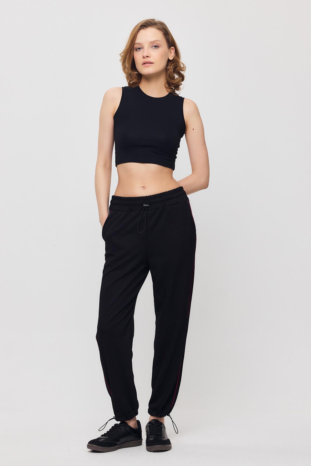 Siyah-Bordo Ara Biye Detay Eşofman 2009 - 1