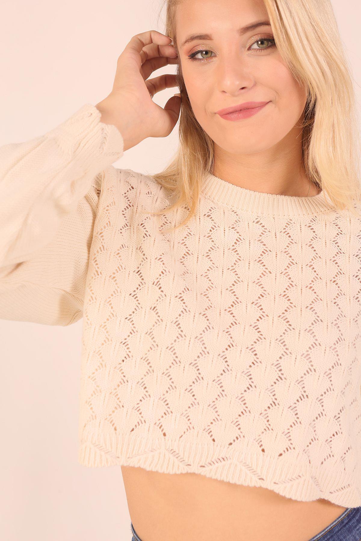 Bej İşlemeli Kazak 20131 - 2