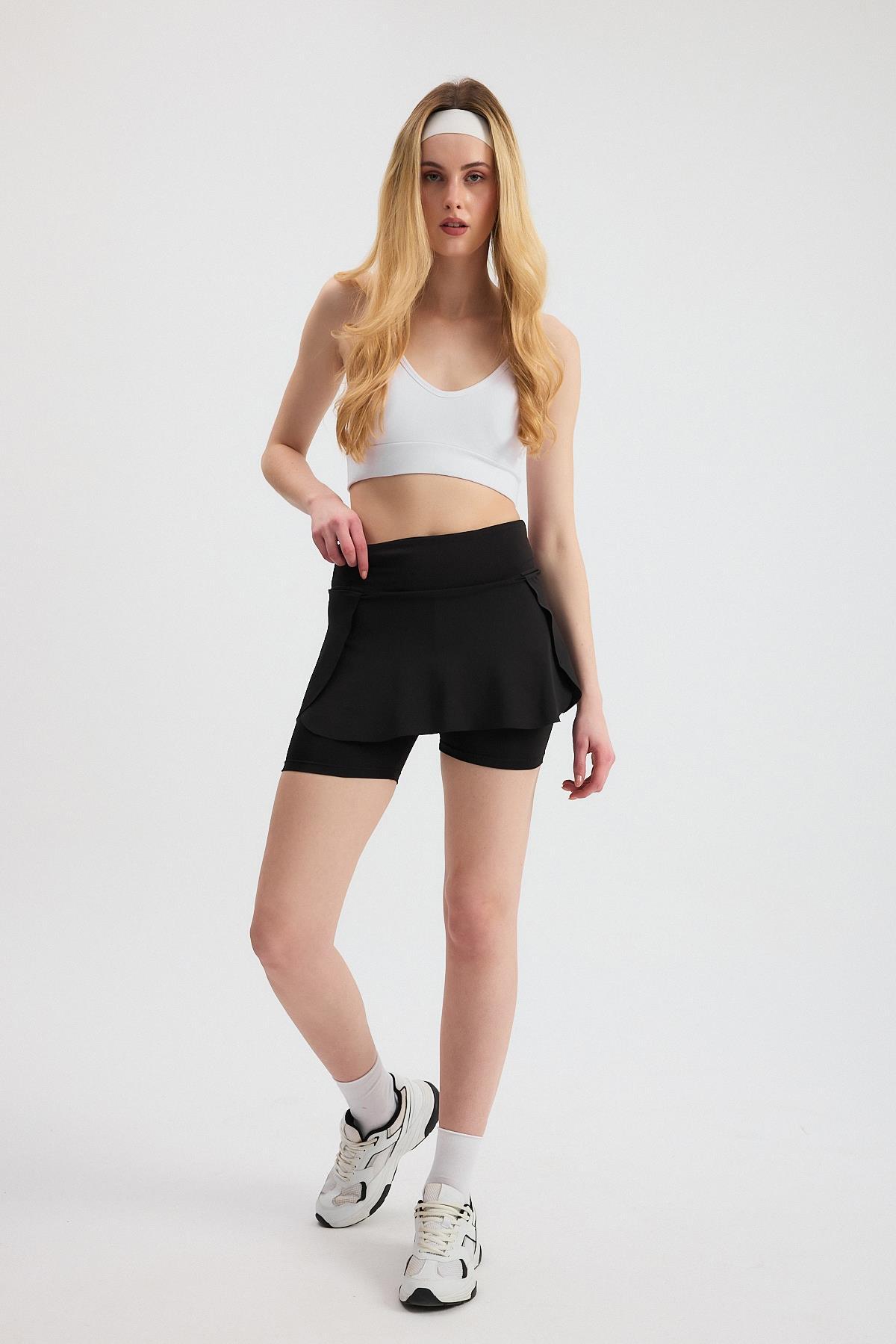 Siyah Yırtmaç Detay Şort Etek 2014 - 3