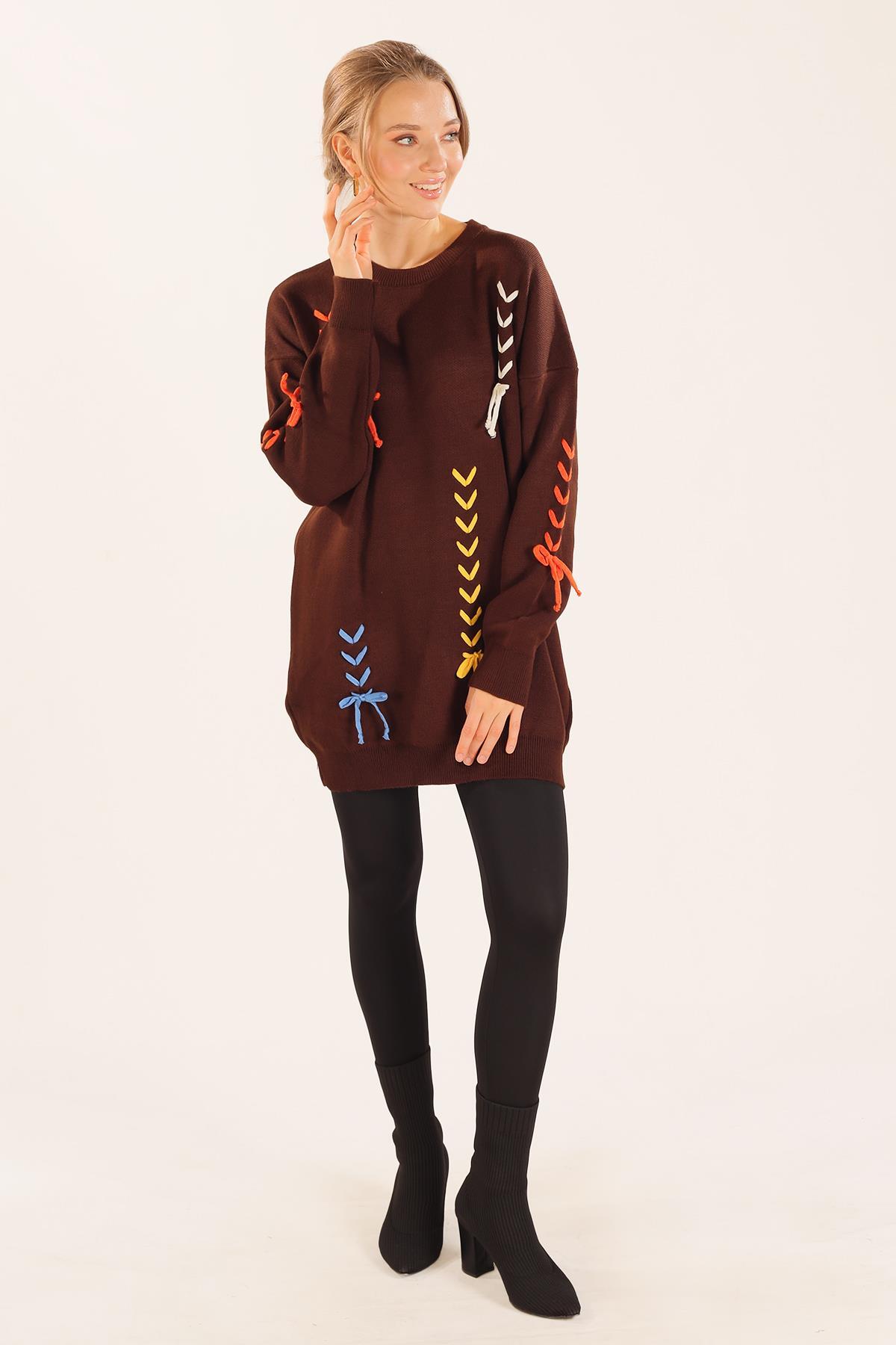 2024 İp Nakışlı Kazak Acı Kahve - 2