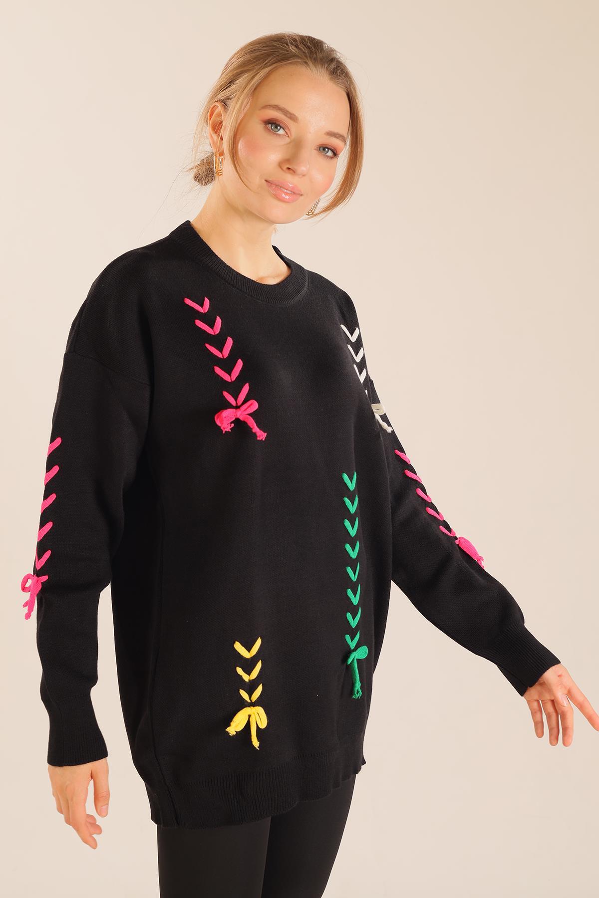 2024 İp Nakışlı Kazak Siyah - 5