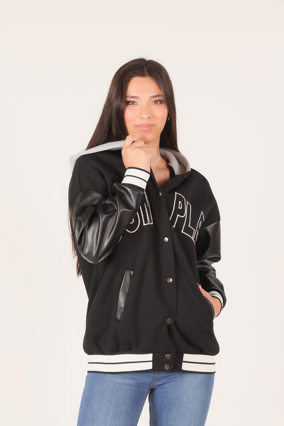 Siyah Kapüşonlu Kolej Ceket 2027 