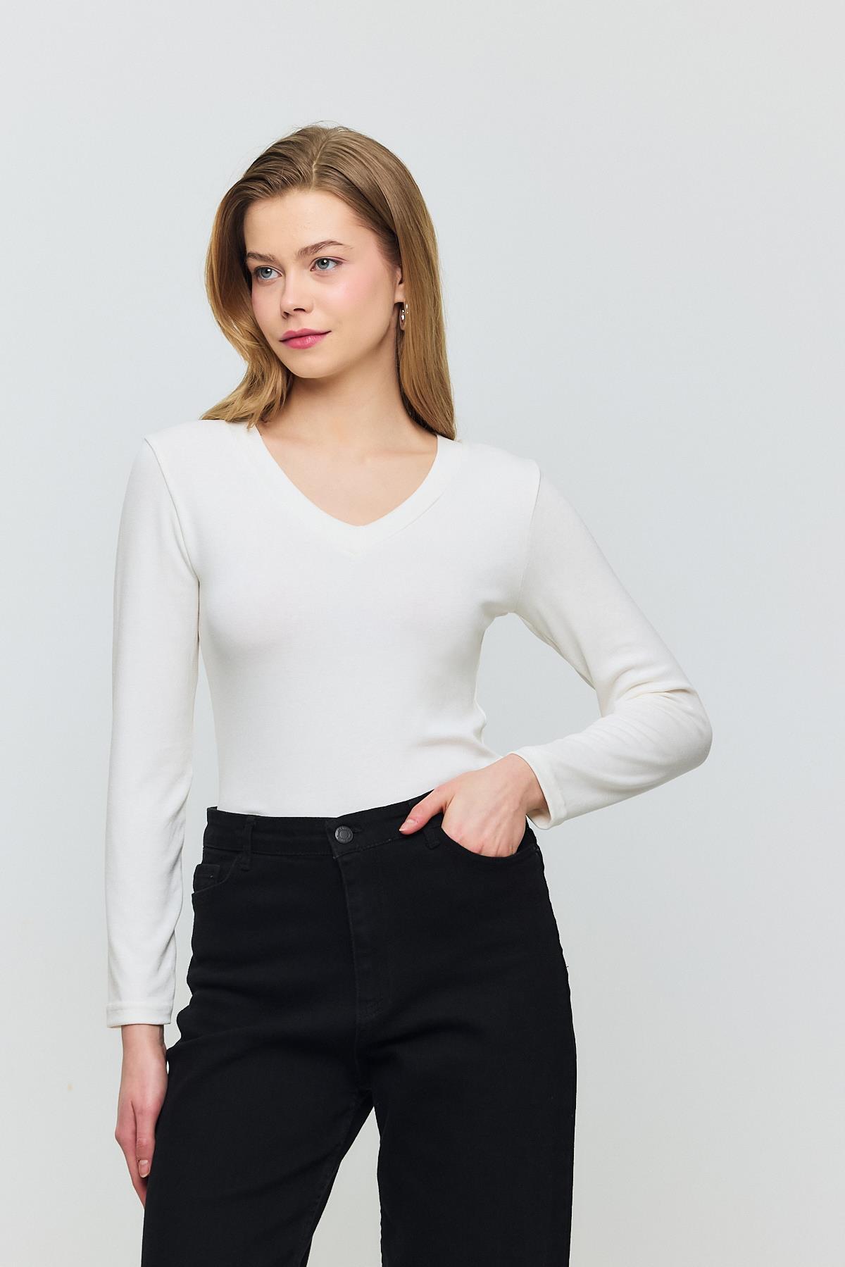 2070 V Yaka Uzun Kol Bluz Ekru - RAYS