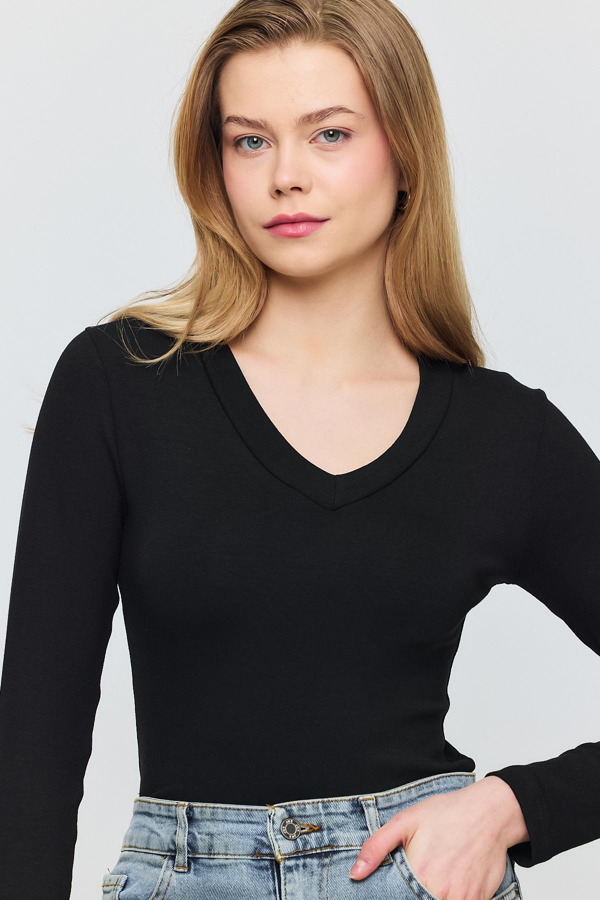 2070 V Yaka Uzun Kol Bluz Siyah - 8