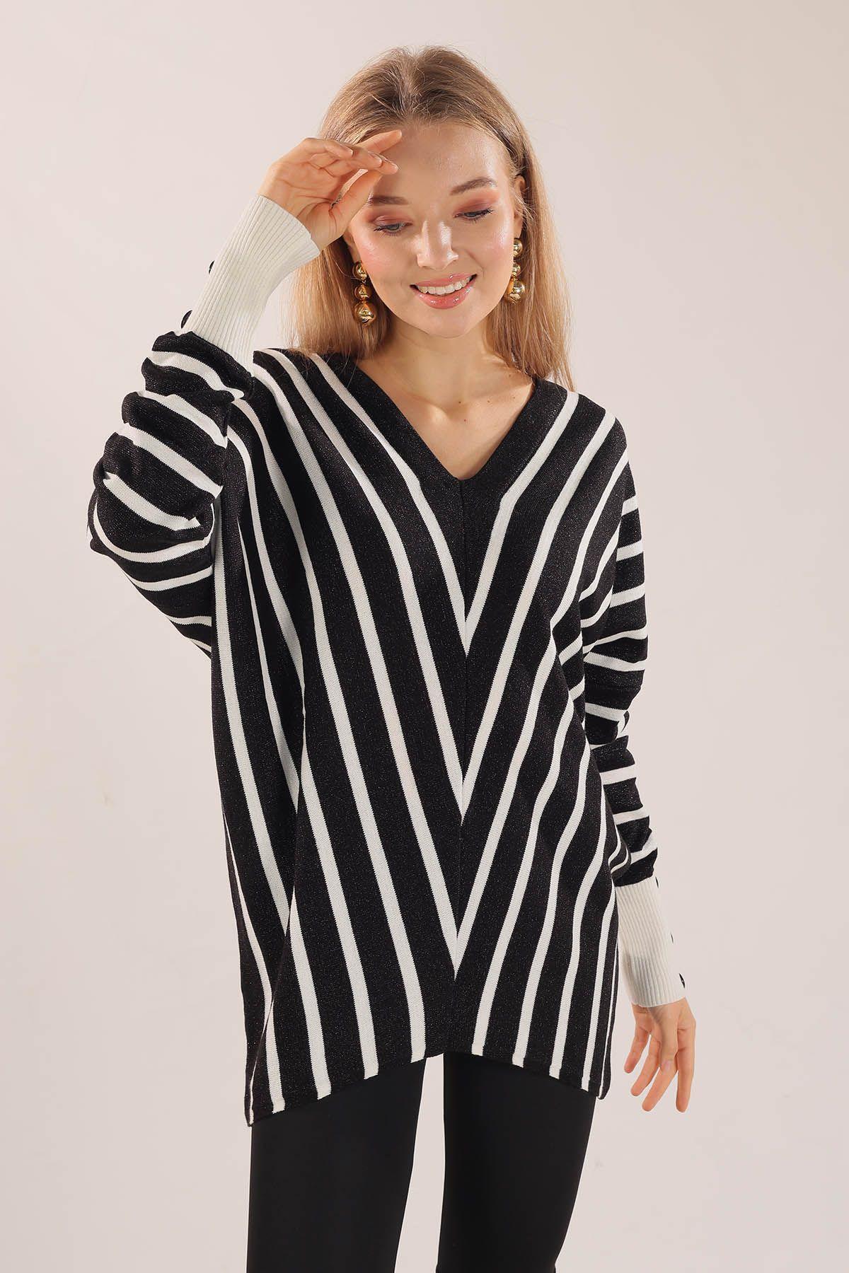 Siyah Omuz Zincir Çizgili Kazak 21004 - 3