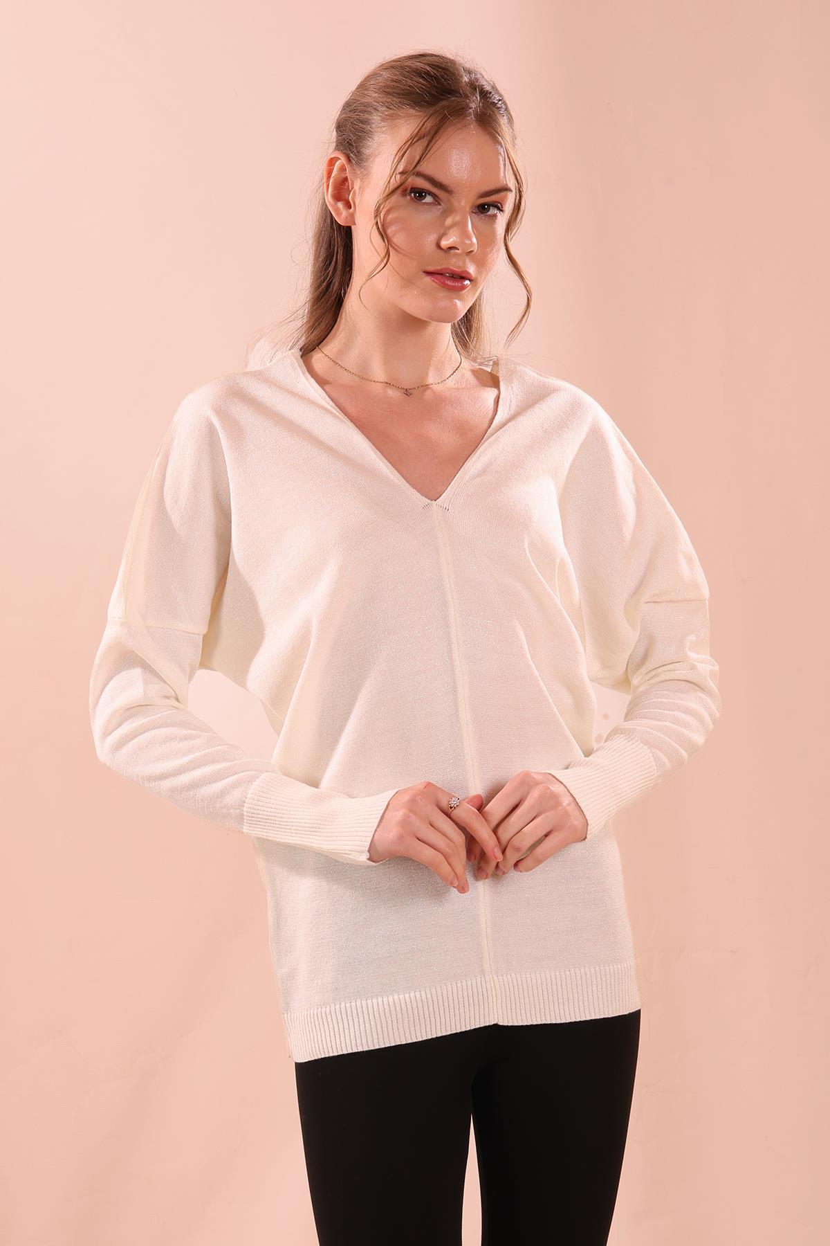 21005 V Yaka Kazak Ekru 