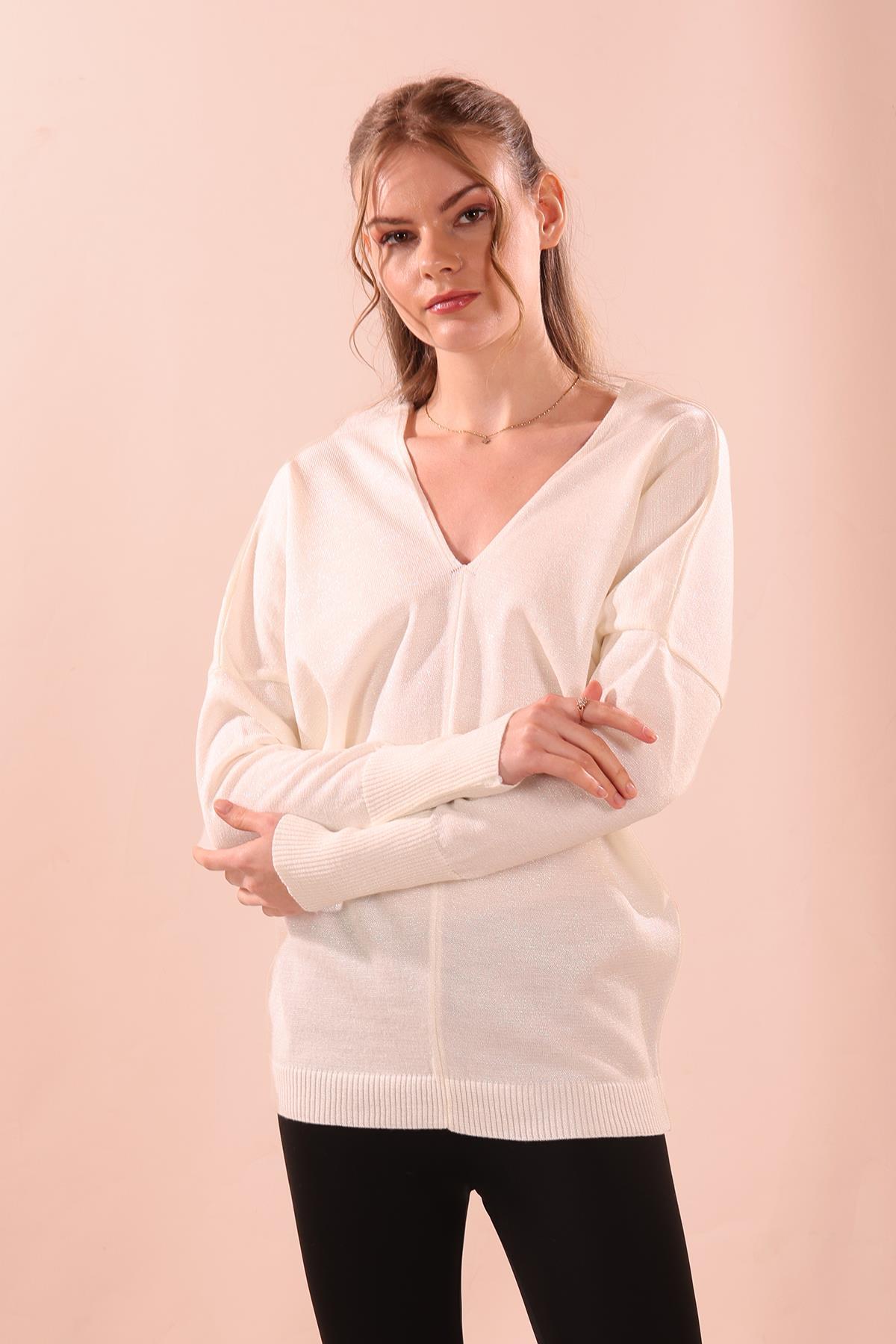 Ekru V Yaka Kazak 21005 - 2