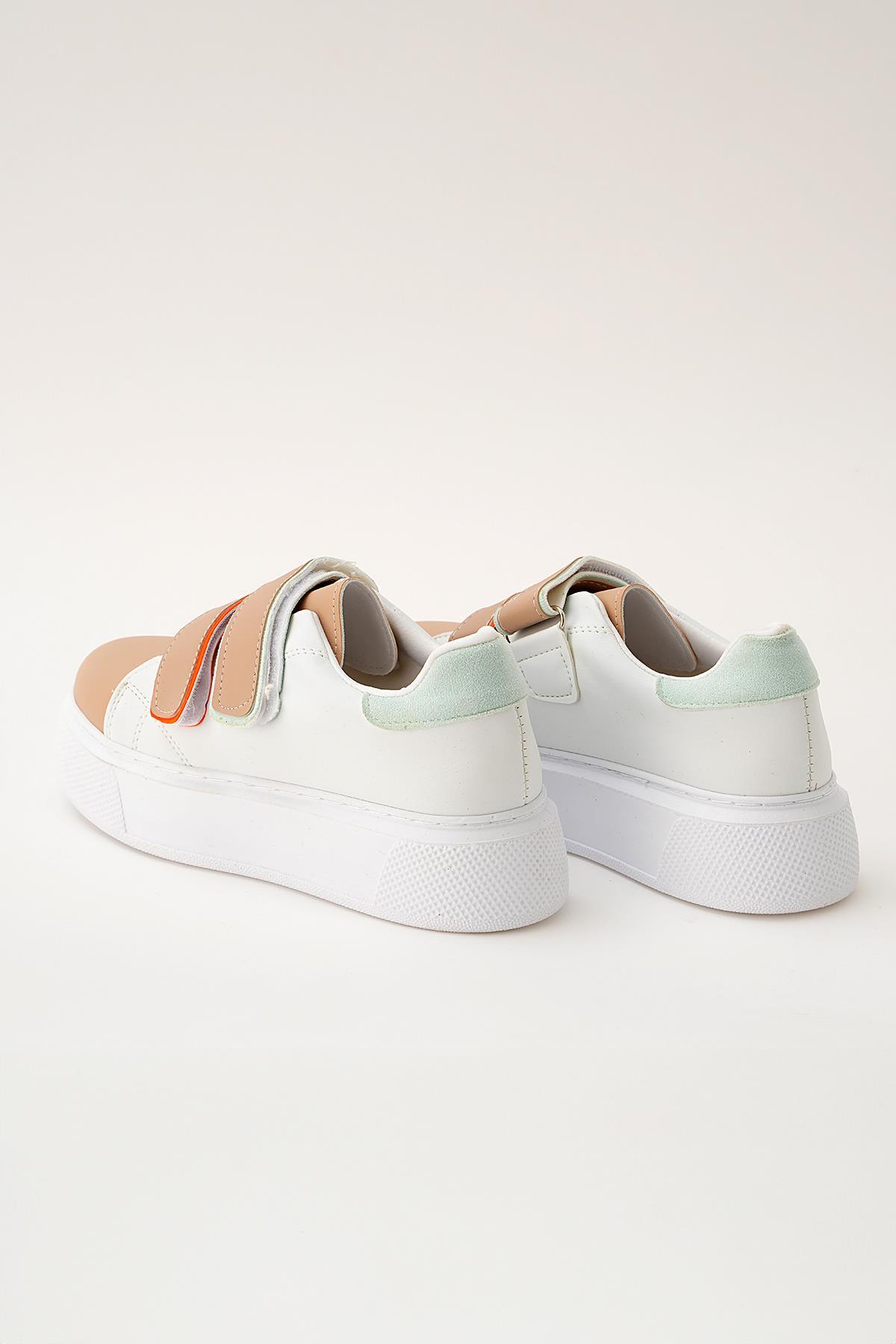 Beyaz-Bej Cırtlı Spor Ayakkabı 2101 - 2