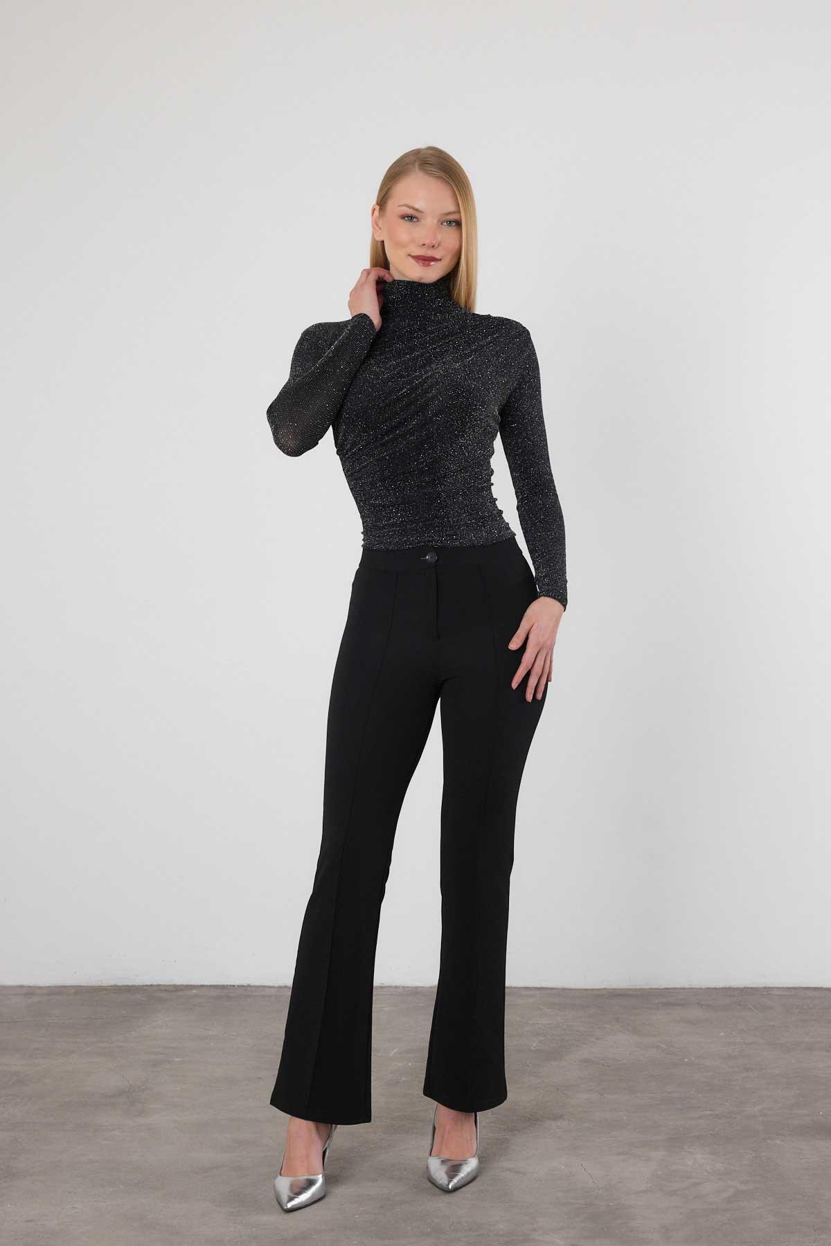 2103 Omuz Büzgü Detay Bluz Siyah - 2