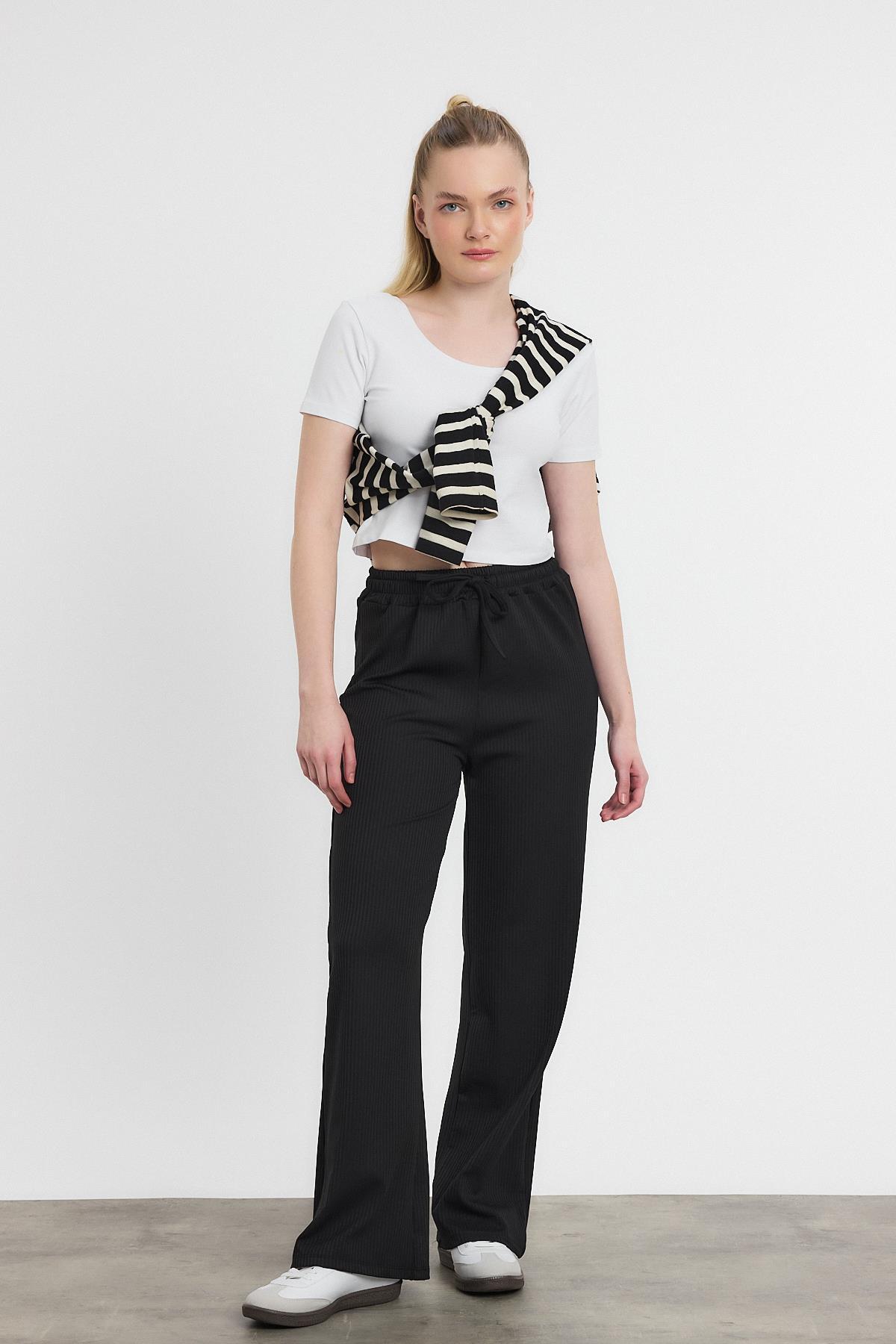 Siyah Bel Lastikli Pantolon 2111 