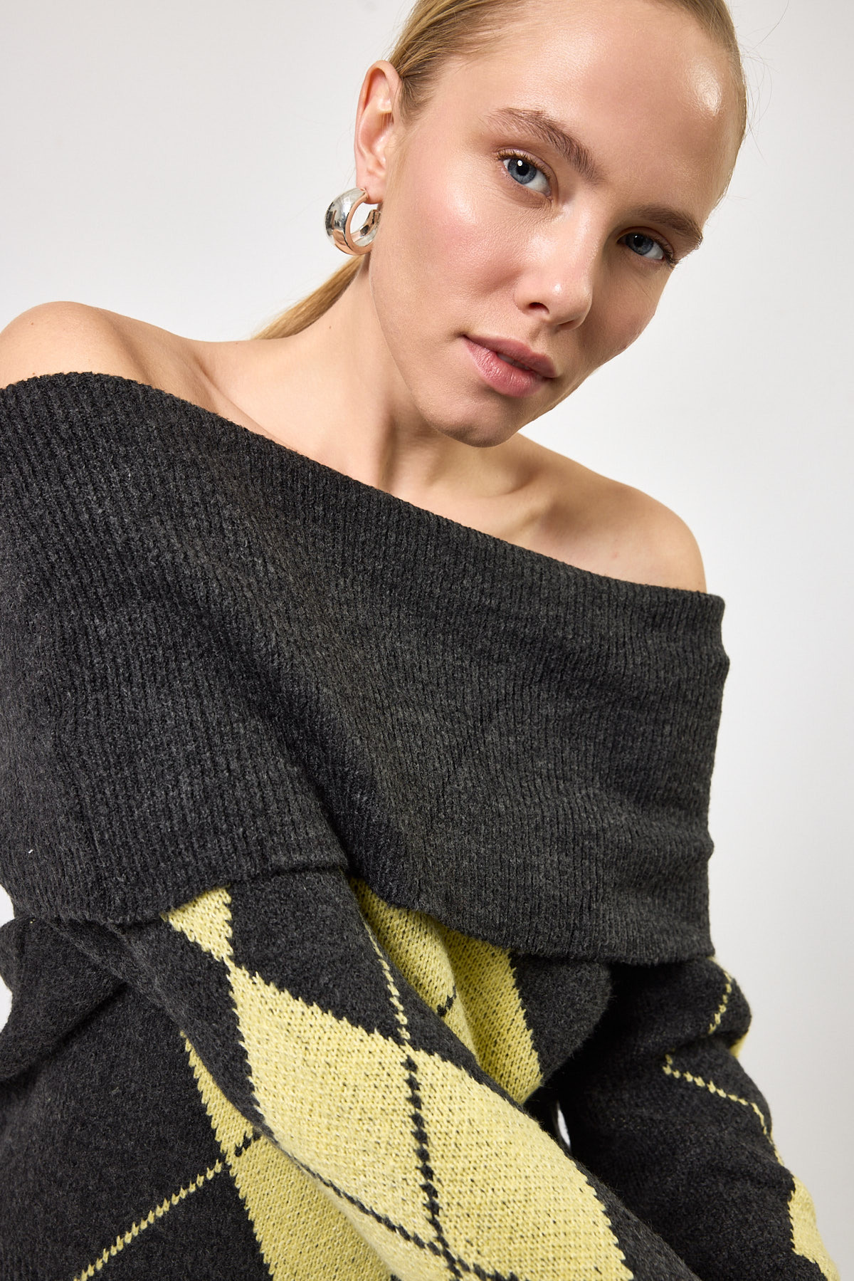 2123 Baklava Desenli Kazak Antrasit-Sarı - 5