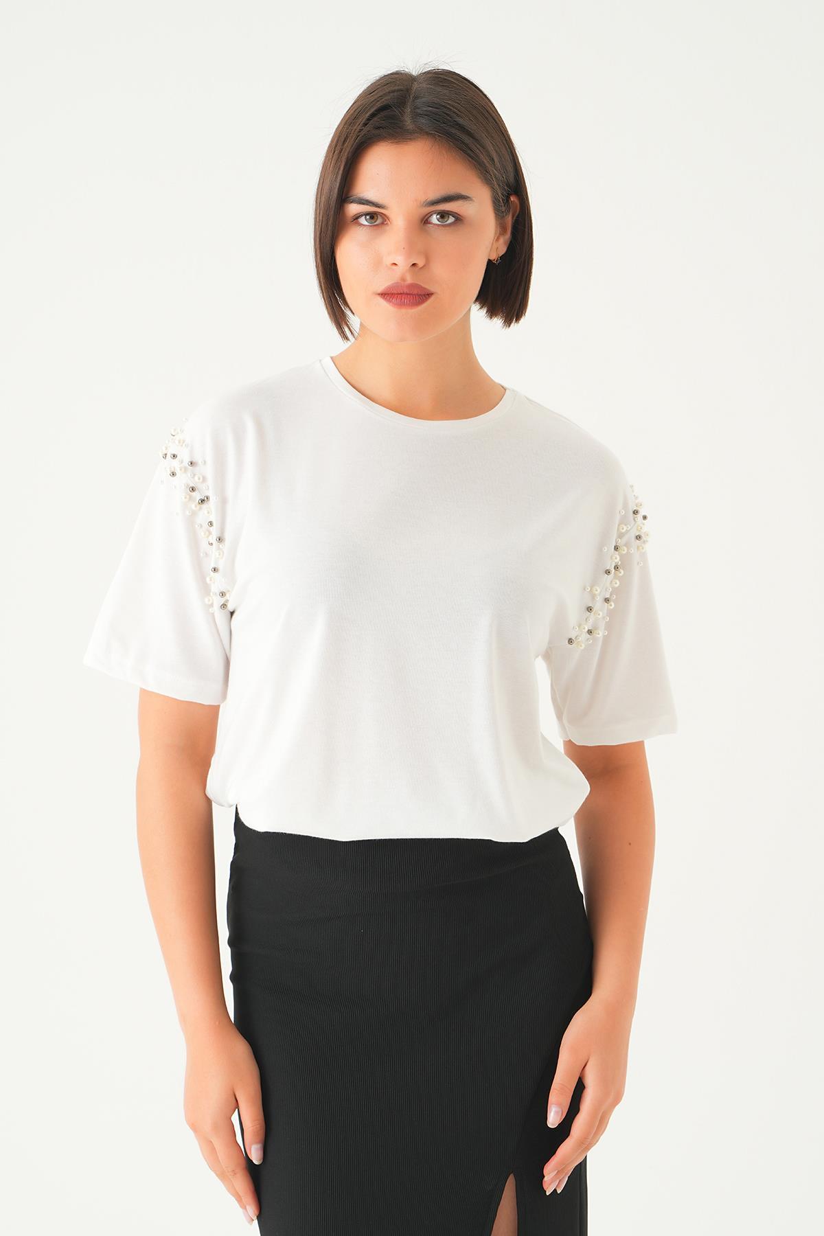 Beyaz Kol İncili Tişört 21430 - 6