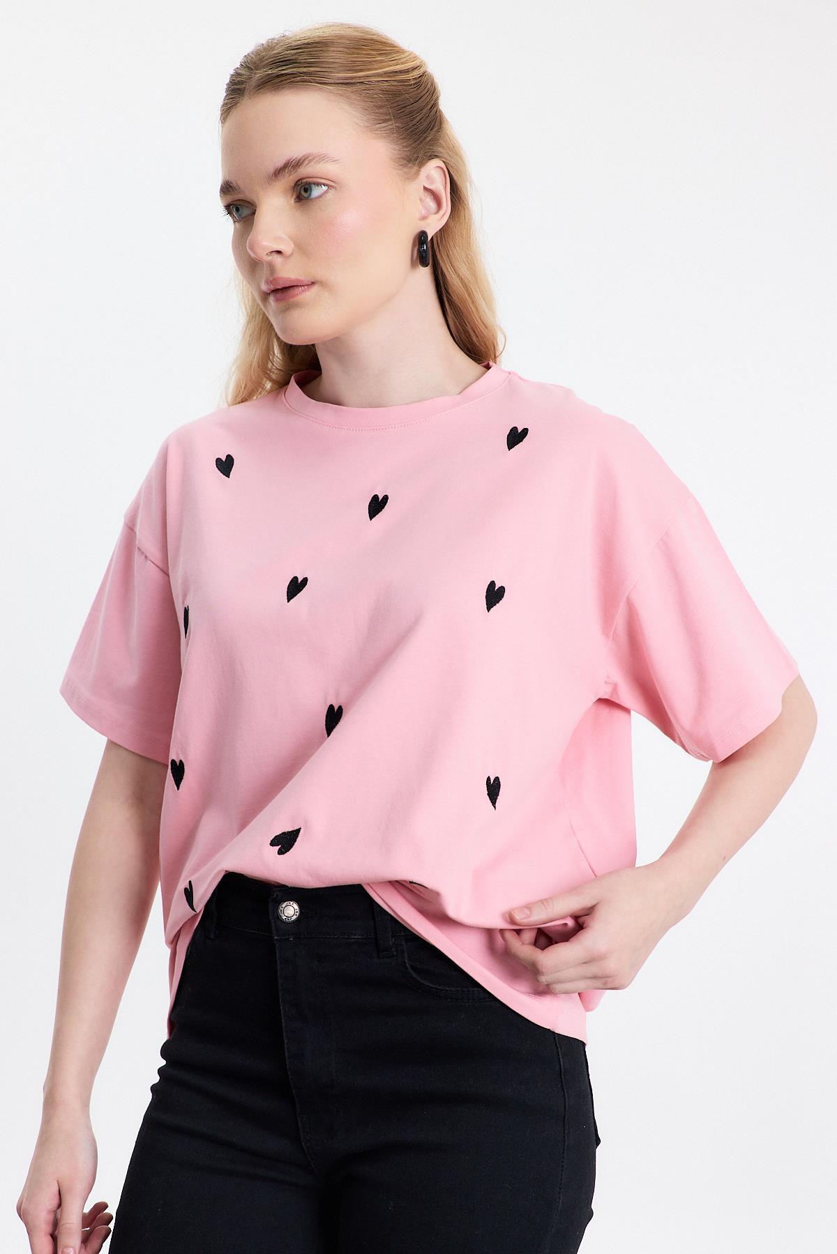 Kalp Nakışlı Bisiklet Yaka Tişört 2150-11M Pembe - 6