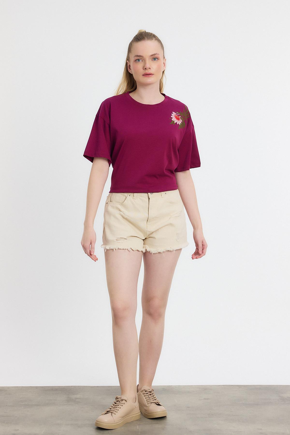 Bordo Çiçek Nakışlı Tişört 2150-21M - 3