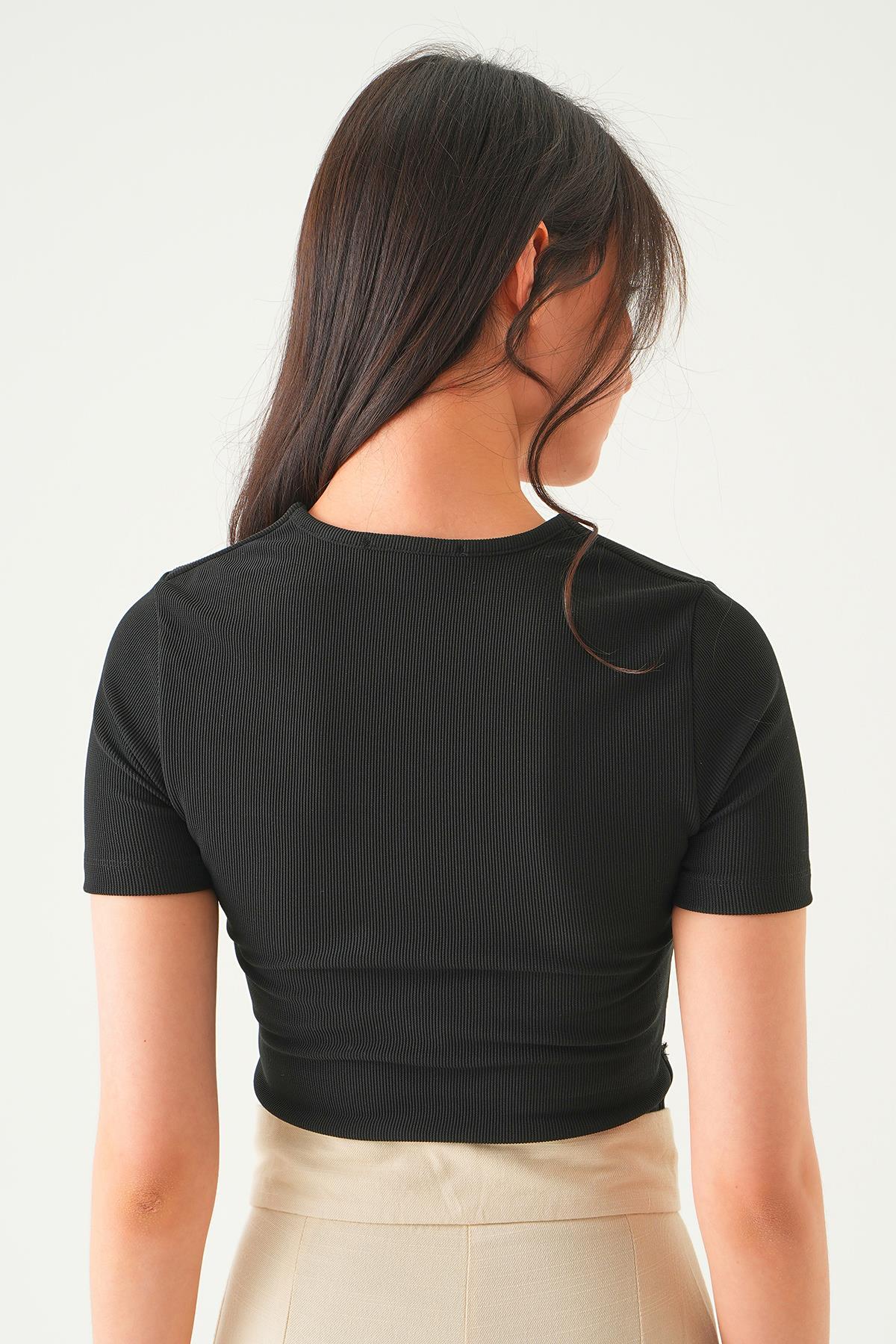 21539 Aksesuar Detay Tişört Siyah - 5