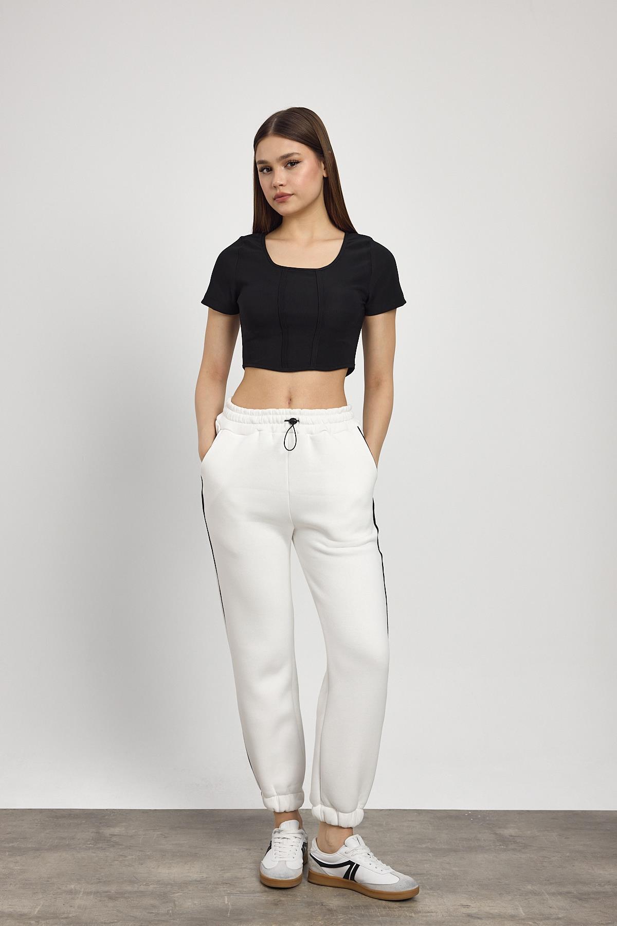 Ekru Yanları Biye Detay Eşofman 2170 - 1