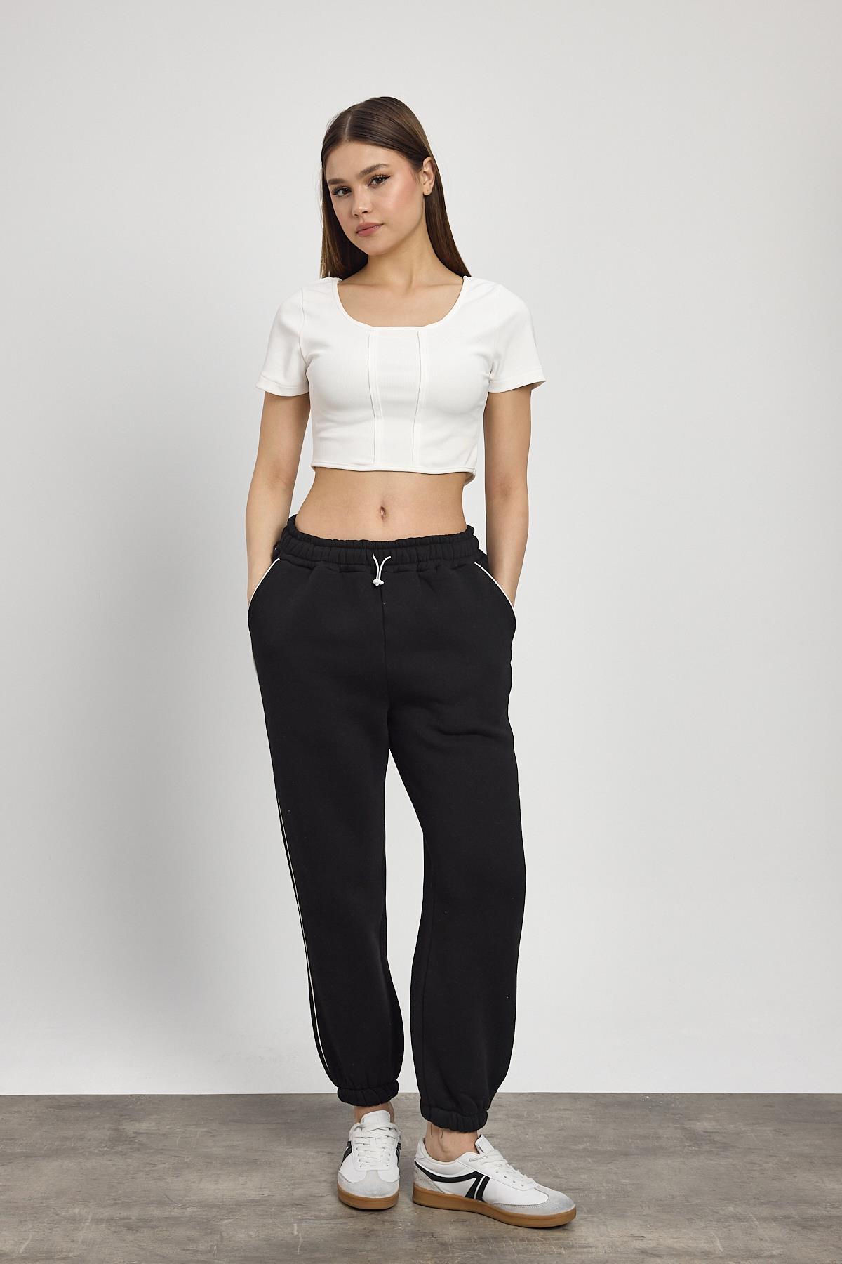 Siyah Yanları Biye Detay Eşofman 2170 