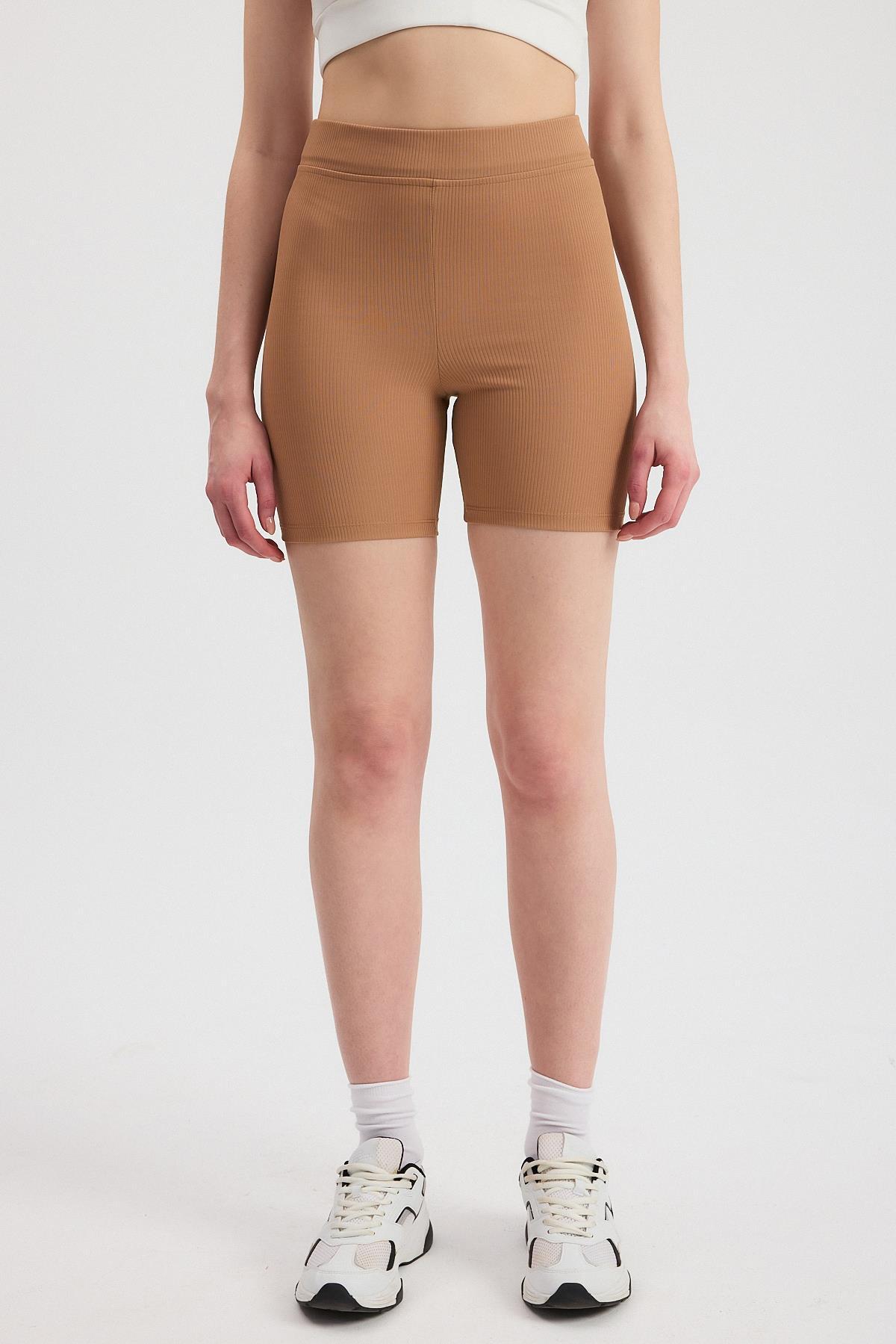 2190 Fitilli Kısa Tayt Bej - 4