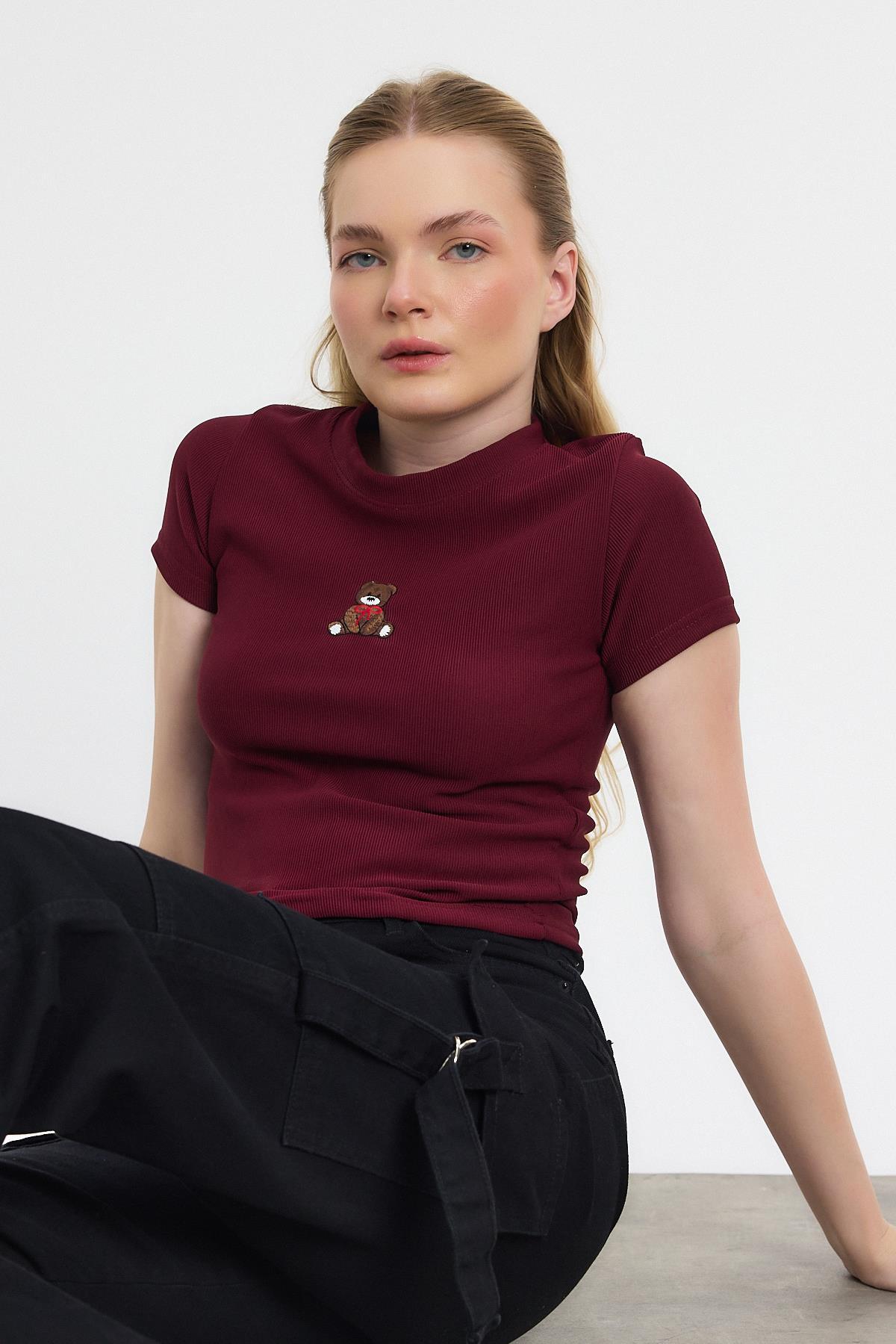 Ayıcık Nakışlı Kısa Kol Bluz 2199 Bordo - 6