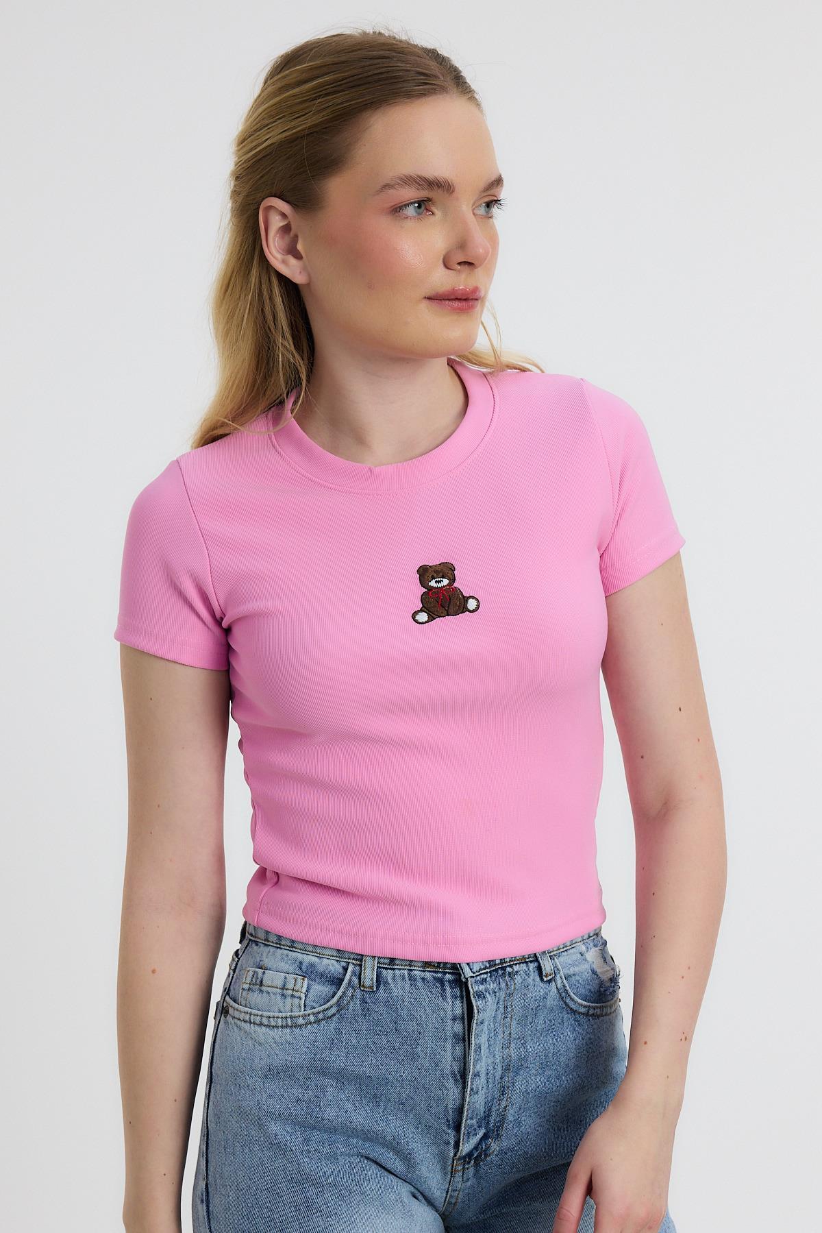 2199 Ayıcık Nakışlı Kısa Kol Bluz Pembe - RAYS