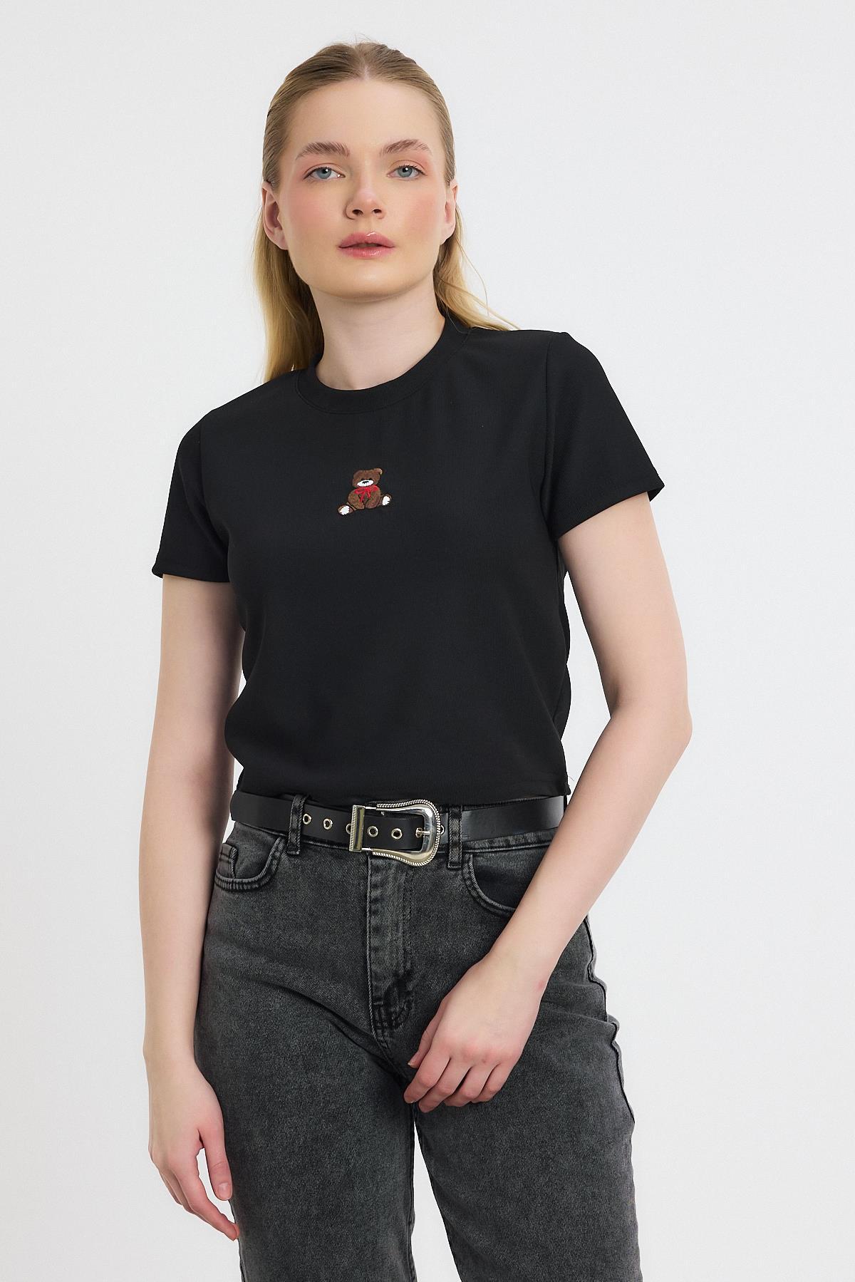 Siyah Ayıcık Nakışlı Kısa Kol Bluz 2199 - 6