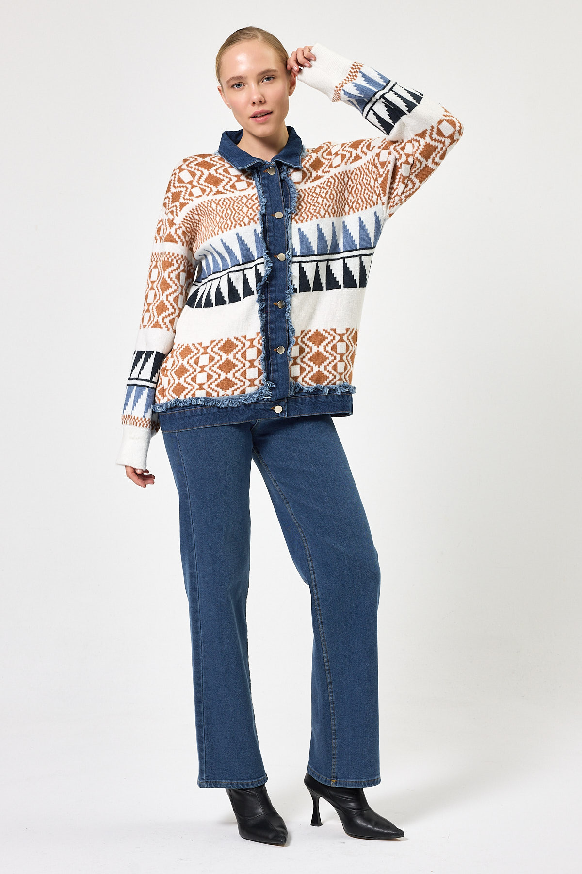 Ekru Desenli Kot Garnili Kadın Triko Ceket 2206 - RAYS