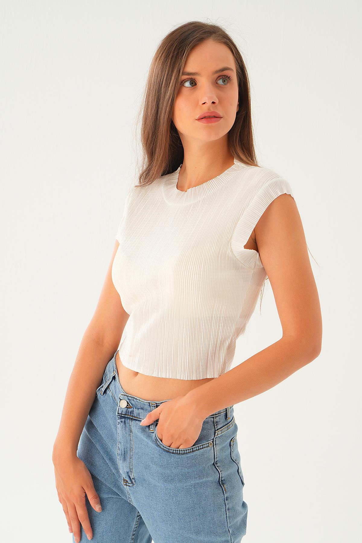 Ekru Sıfır Kol Pliseli Tişört 221 - 2