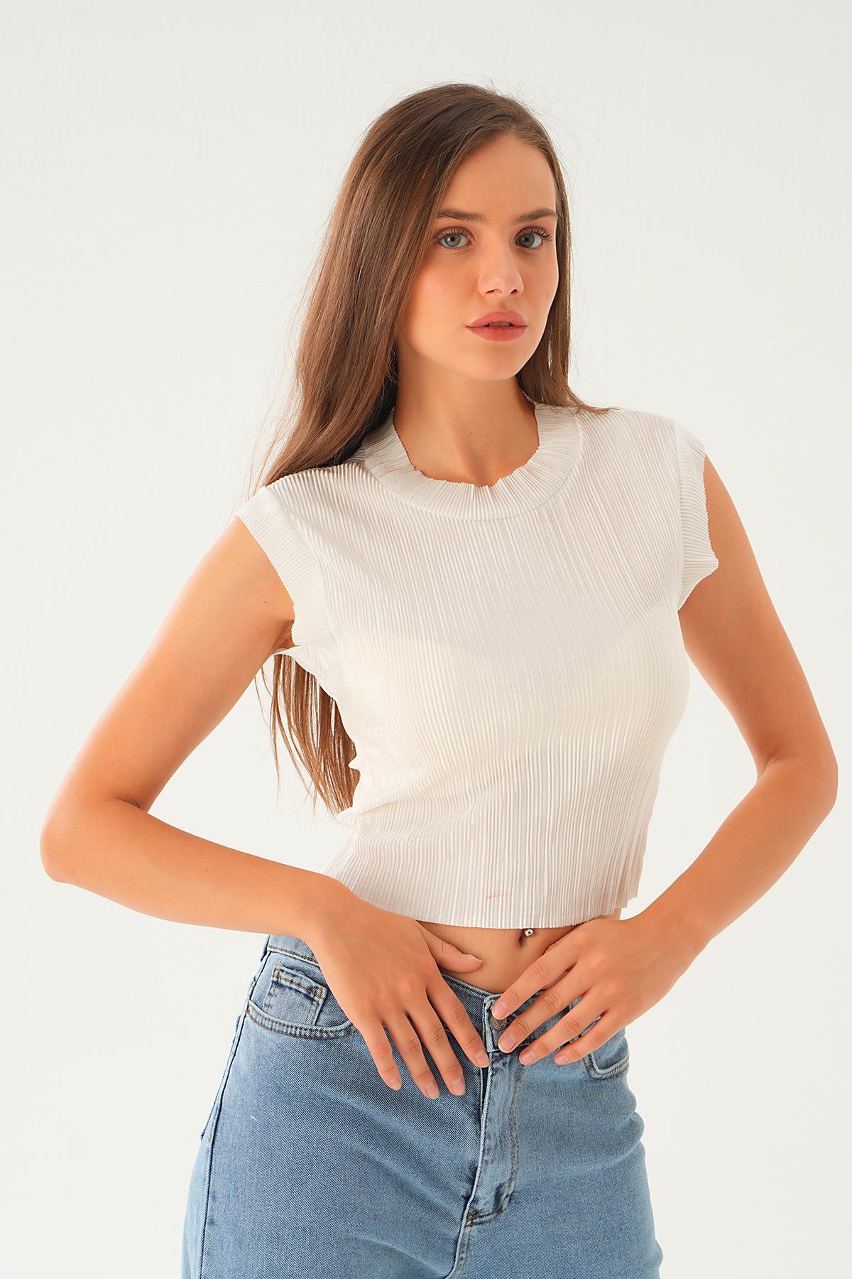 Ekru Sıfır Kol Pliseli Tişört 221 - 3