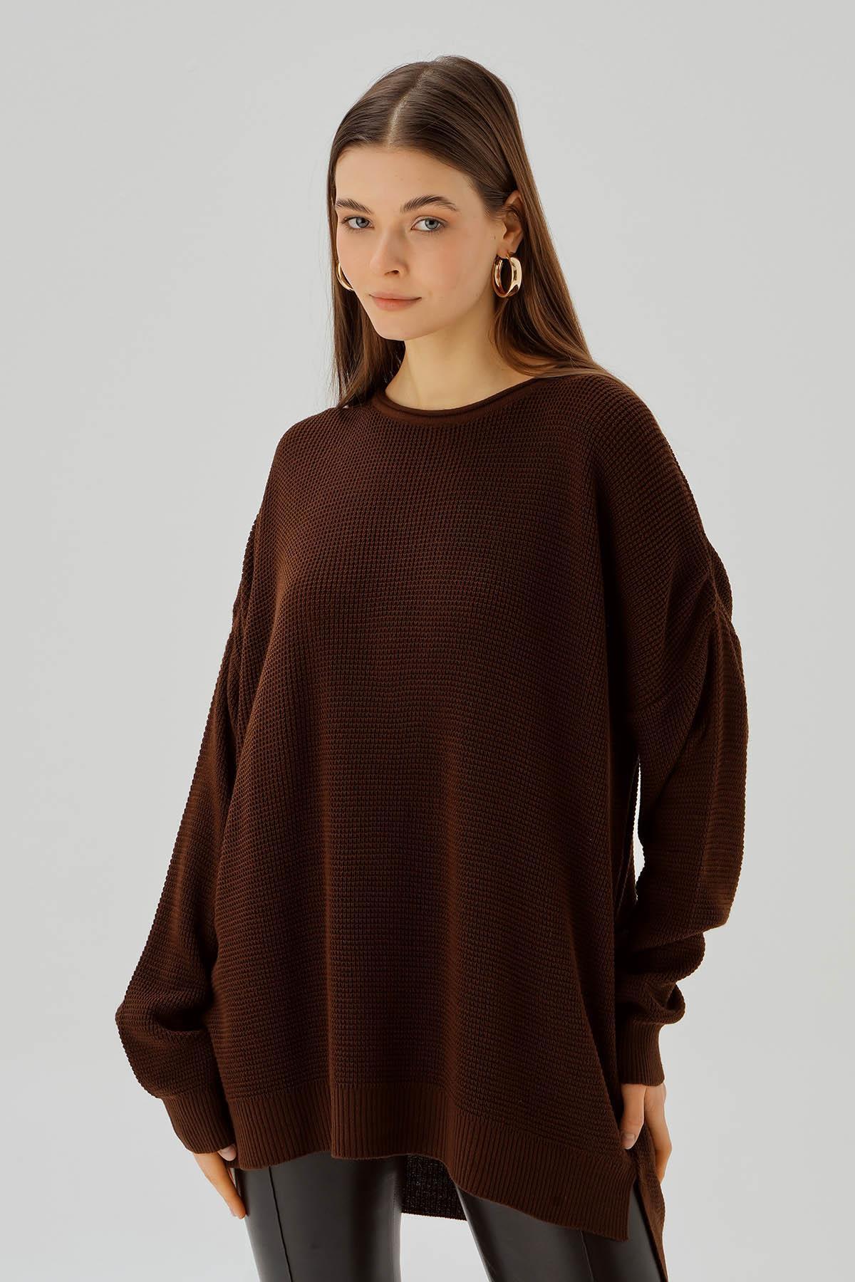 Kahve Bisiklet Yaka Yırtmaçlı Kazak 2210 - 1