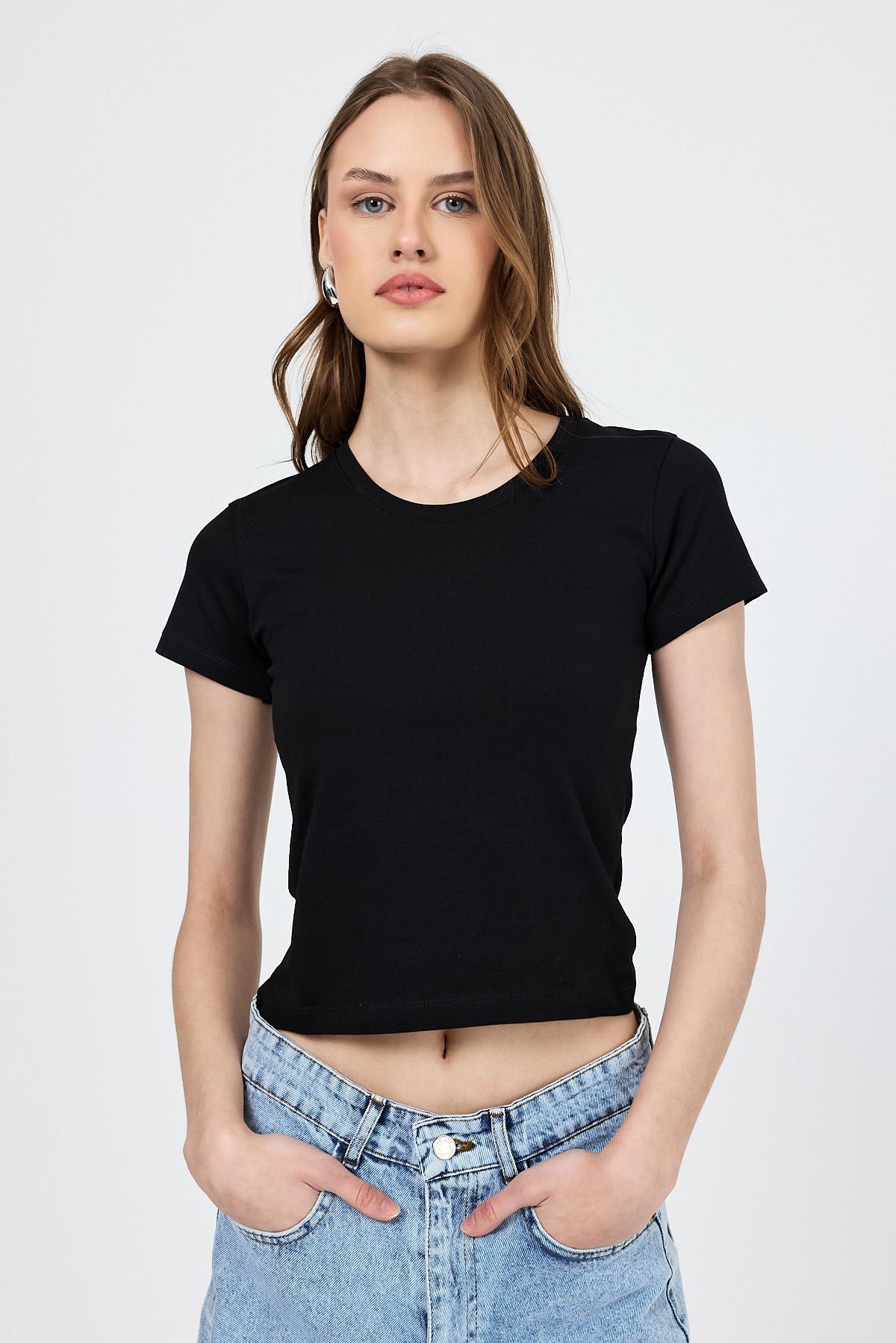 Siyah Slim Fit Bisiklet Yaka Kısa Kollu Tişört 2214 - 2